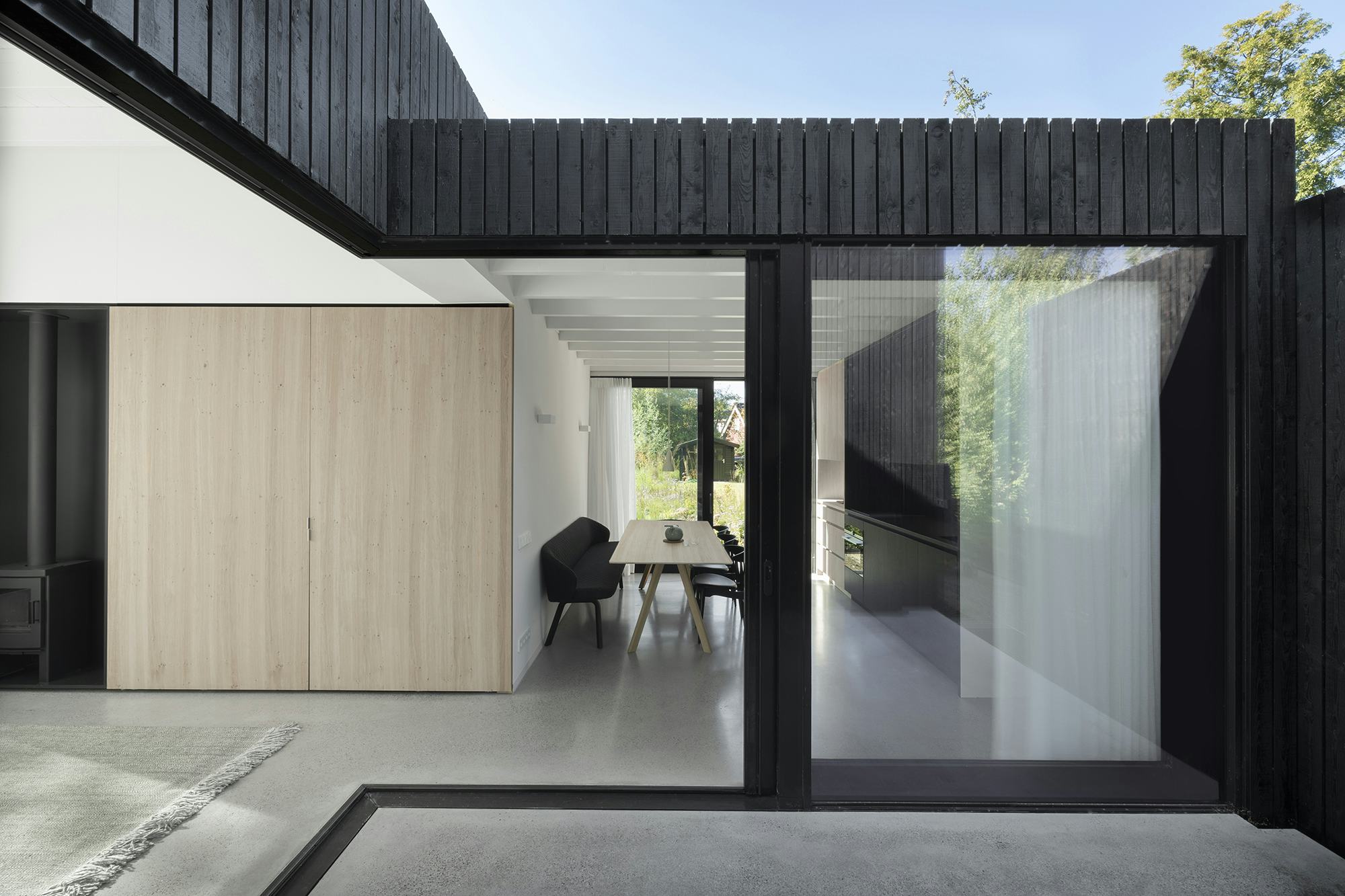 Tiny Holiday Home in Vinkeveen door i29 interior architects en Chris Collaris, beeld Ewout Huibers