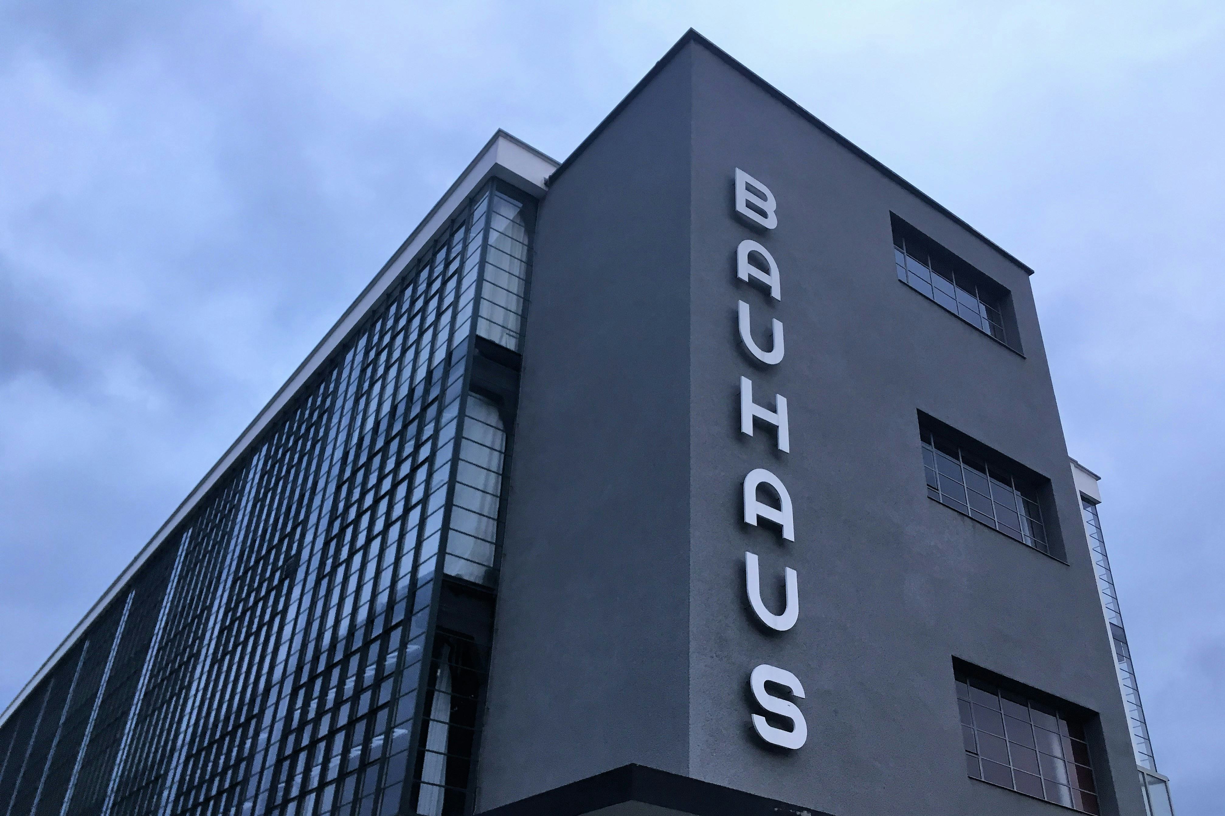 Bauhaus in Dessau door Walter Gropius, beeld Marieke Giele