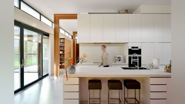 Familiehuis aan de Dommel in Son en Breugel door MAS architectuur en Lies Willers, beeld Mike Bink