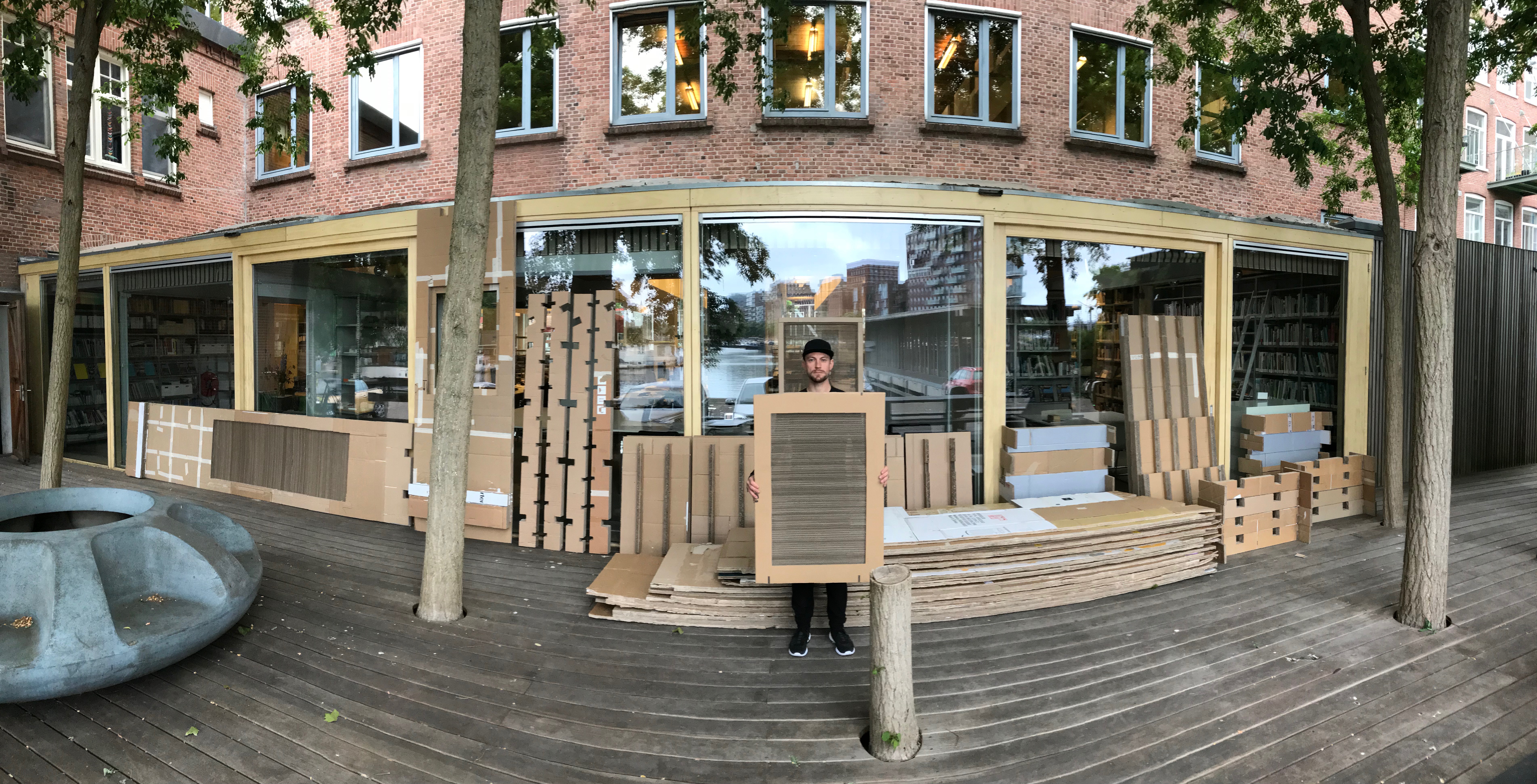 Slaapkamer Thuislozen - Patrick Roegiers 