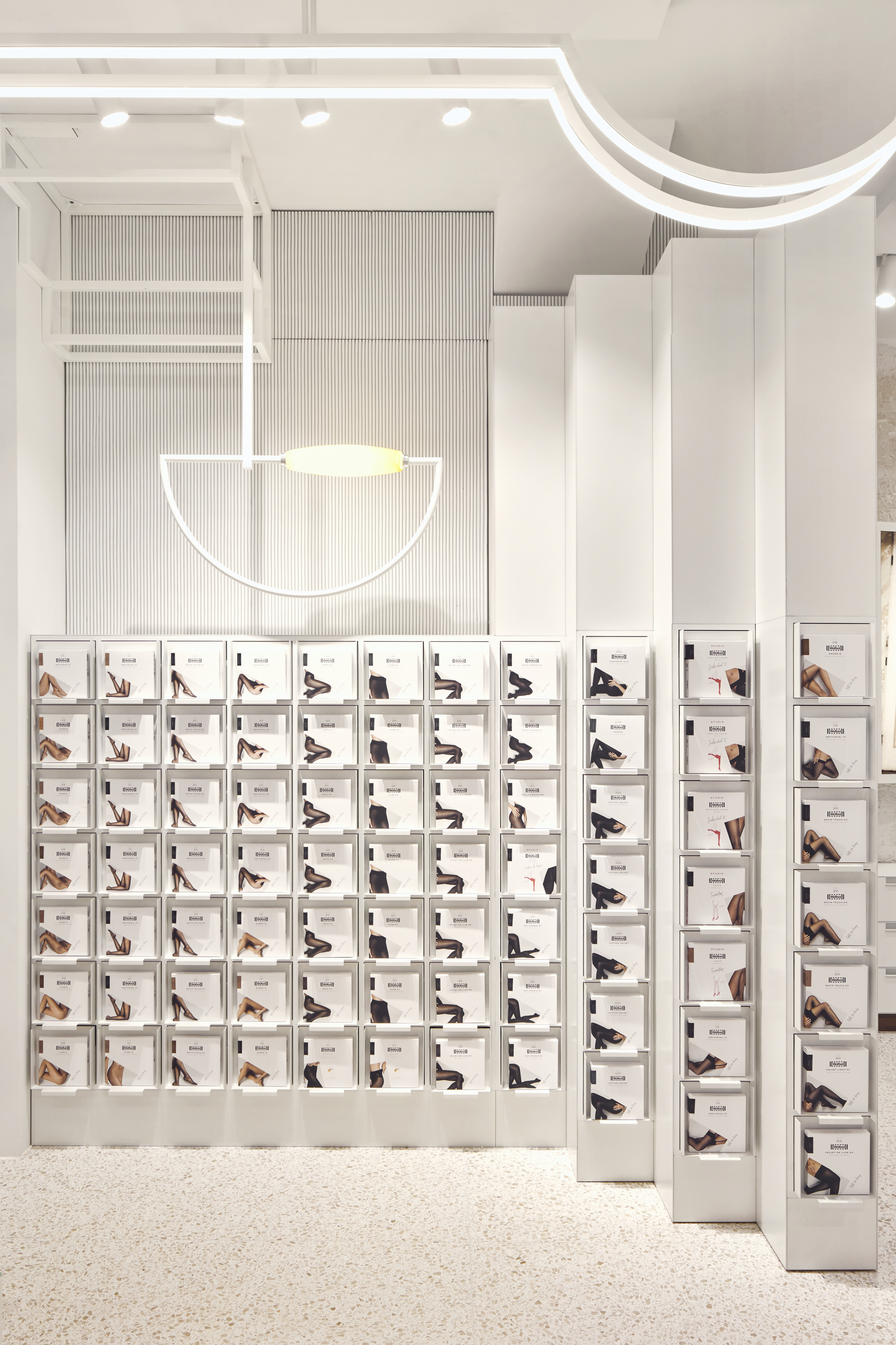 Wolford Amsterdam door, studio Modijefsky