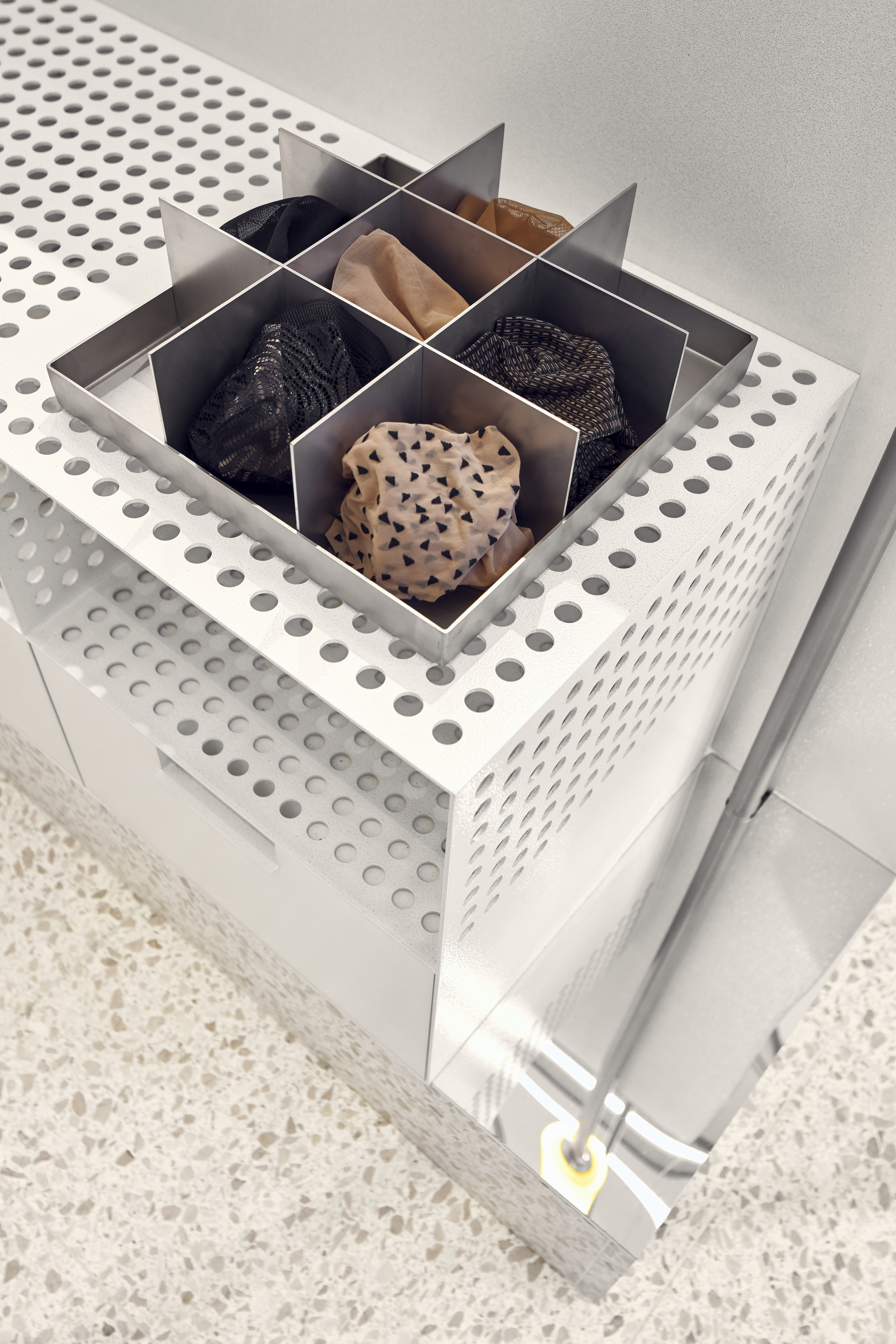 Wolford Amsterdam door, studio Modijefsky