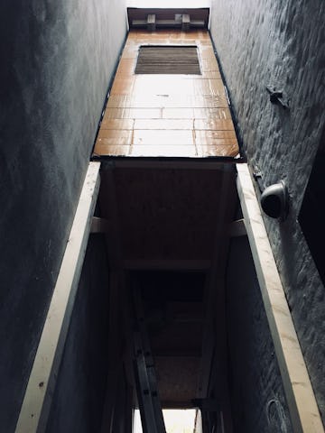 Slaapkamer Thuislozen - Patrick Roegiers