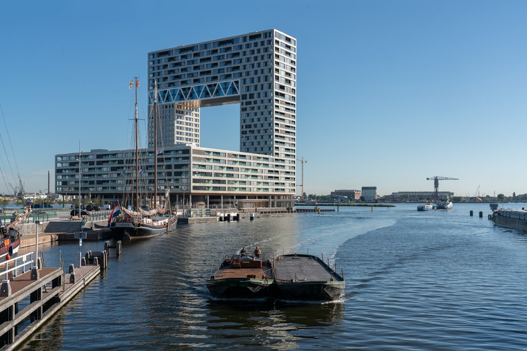 Pontsteiger in Amsterdam door arons en gelauff architecten, beeld Ossip van Duivenbode