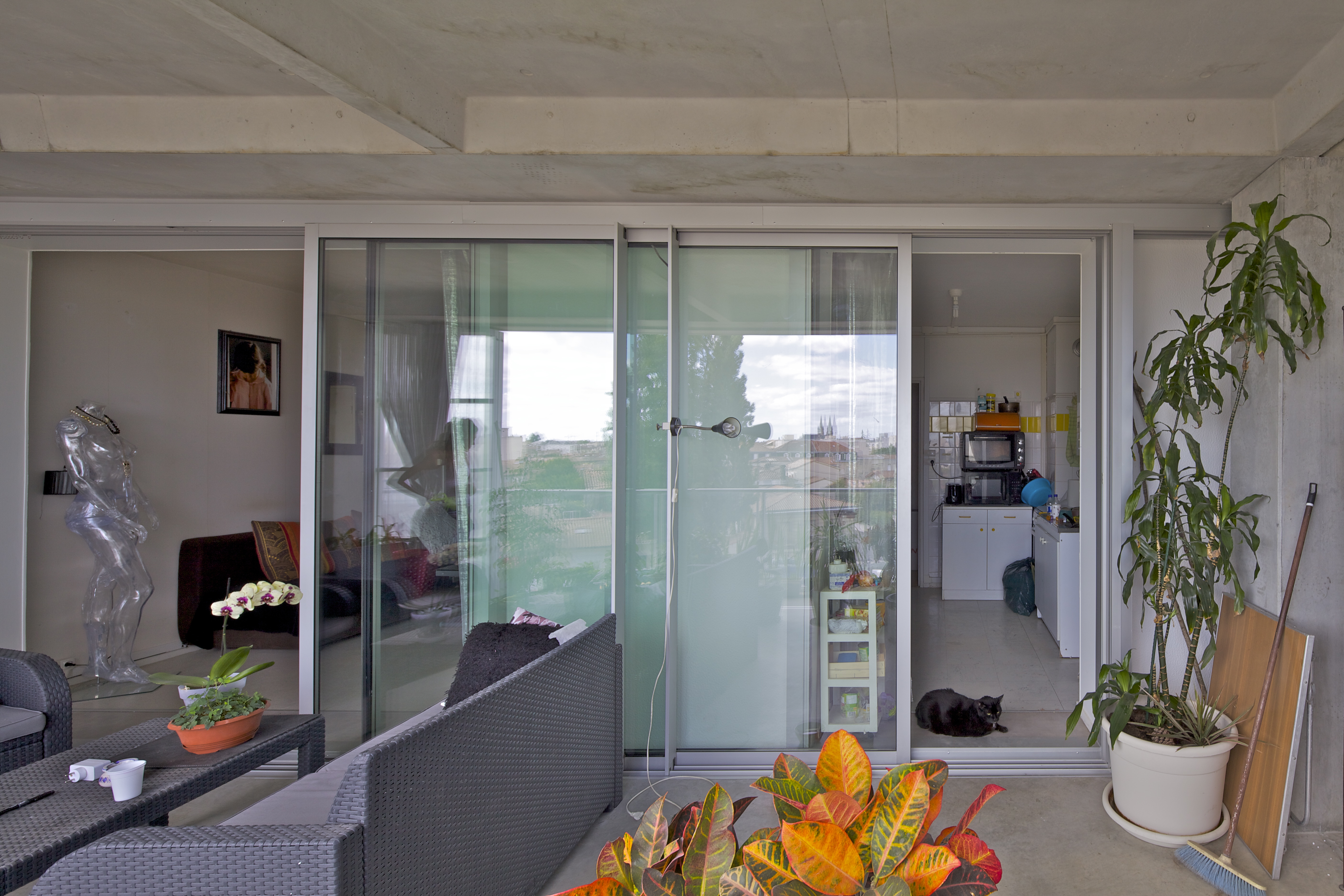 Transformatie van 530 woningen in Grand Parc Bordeaux door Lacaton & Vassal architectes, Frédéric Druot Architecture en Christophe Hutin Architecture, beeld Philippe Ruault