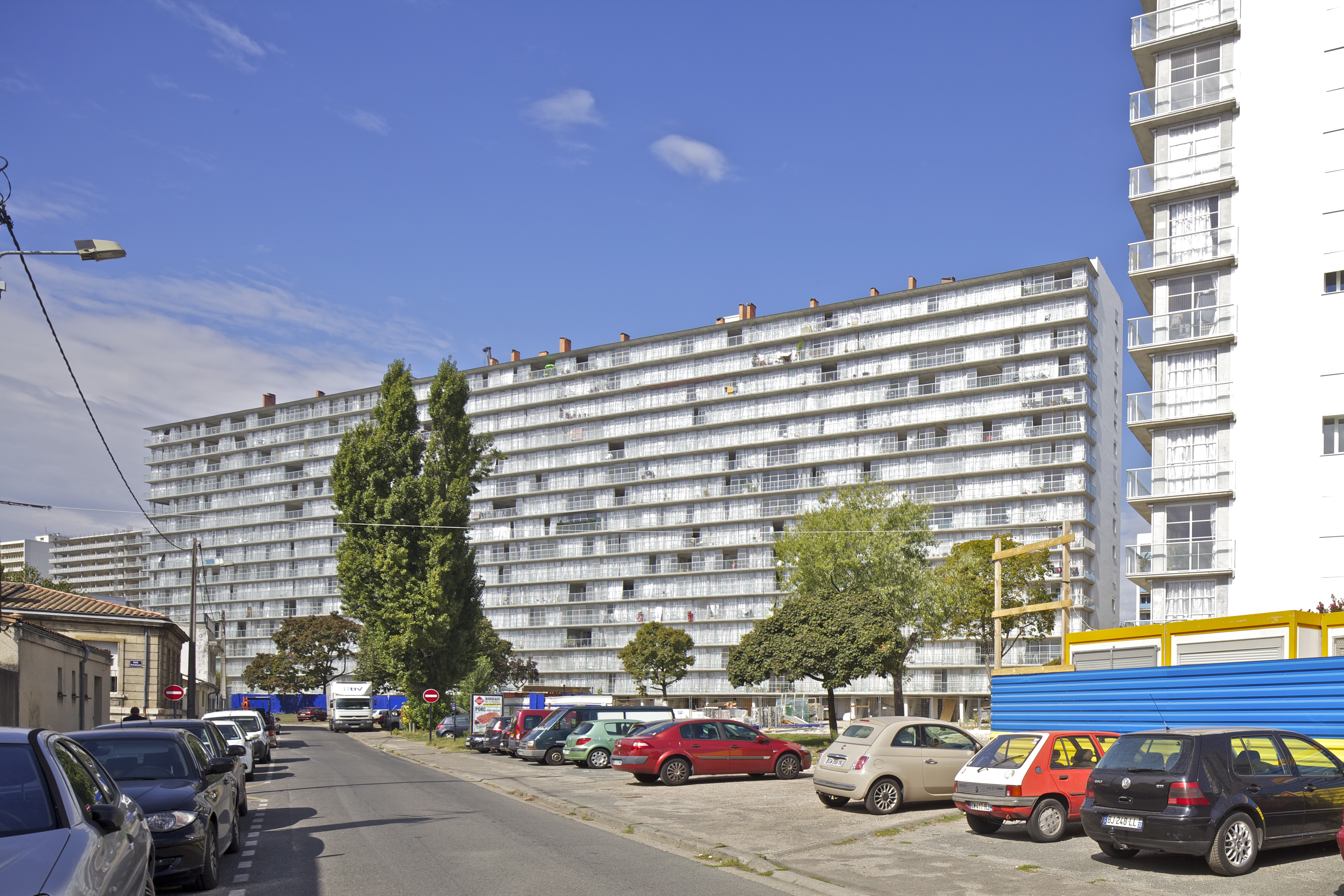 Transformatie van 530 woningen in Grand Parc Bordeaux door Lacaton & Vassal architectes, Frédéric Druot Architecture en Christophe Hutin Architecture, beeld Philippe Ruault