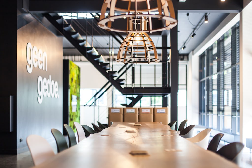 Interieurontwerp circulair en industrieel bedrijfspand - Bob Romijnders Architectuur + Interieur