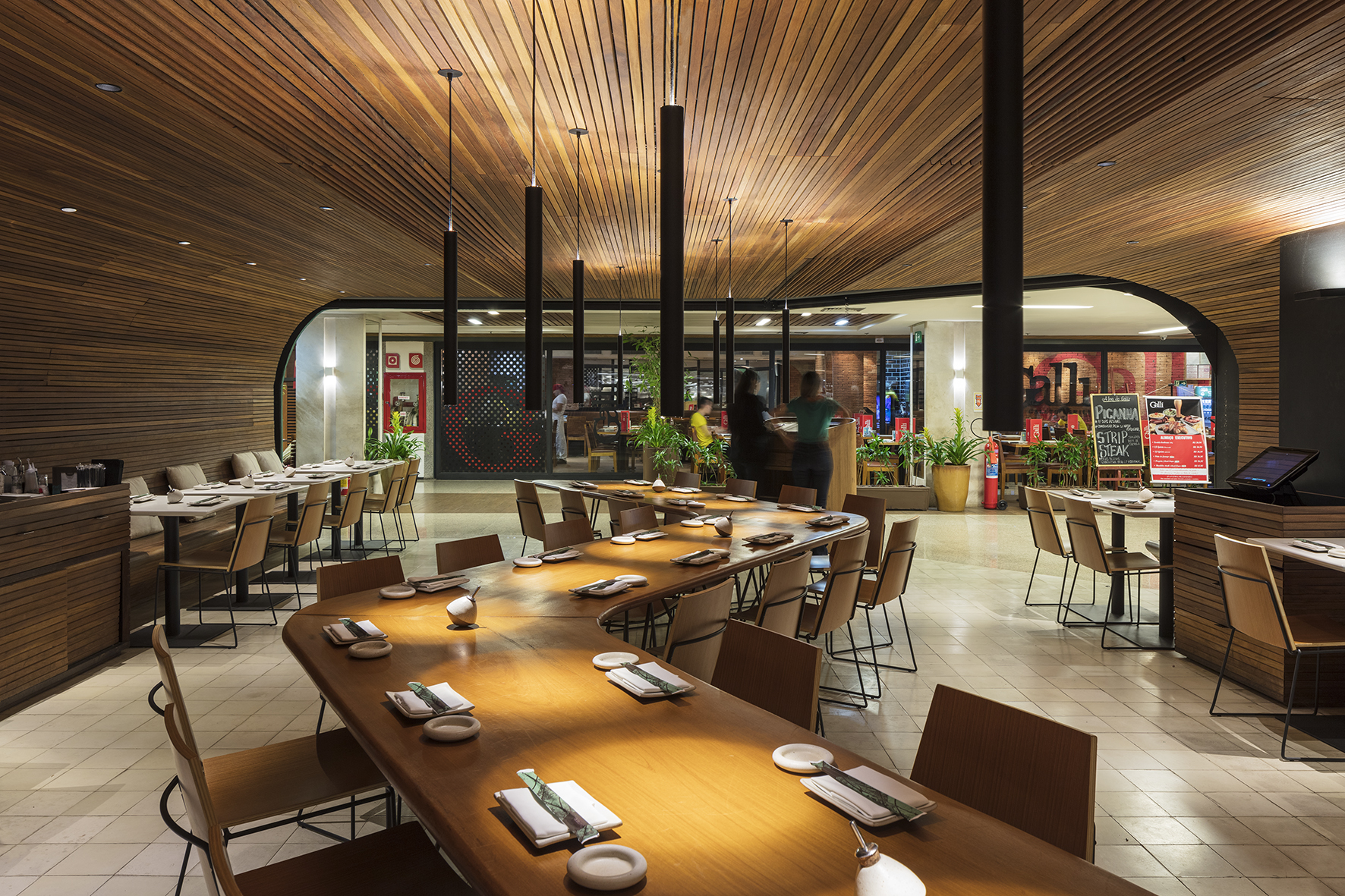 Gurumê Tijuca in Rio de Janeiro door Bernardes arquitetura. beeld Leonardo Finotti