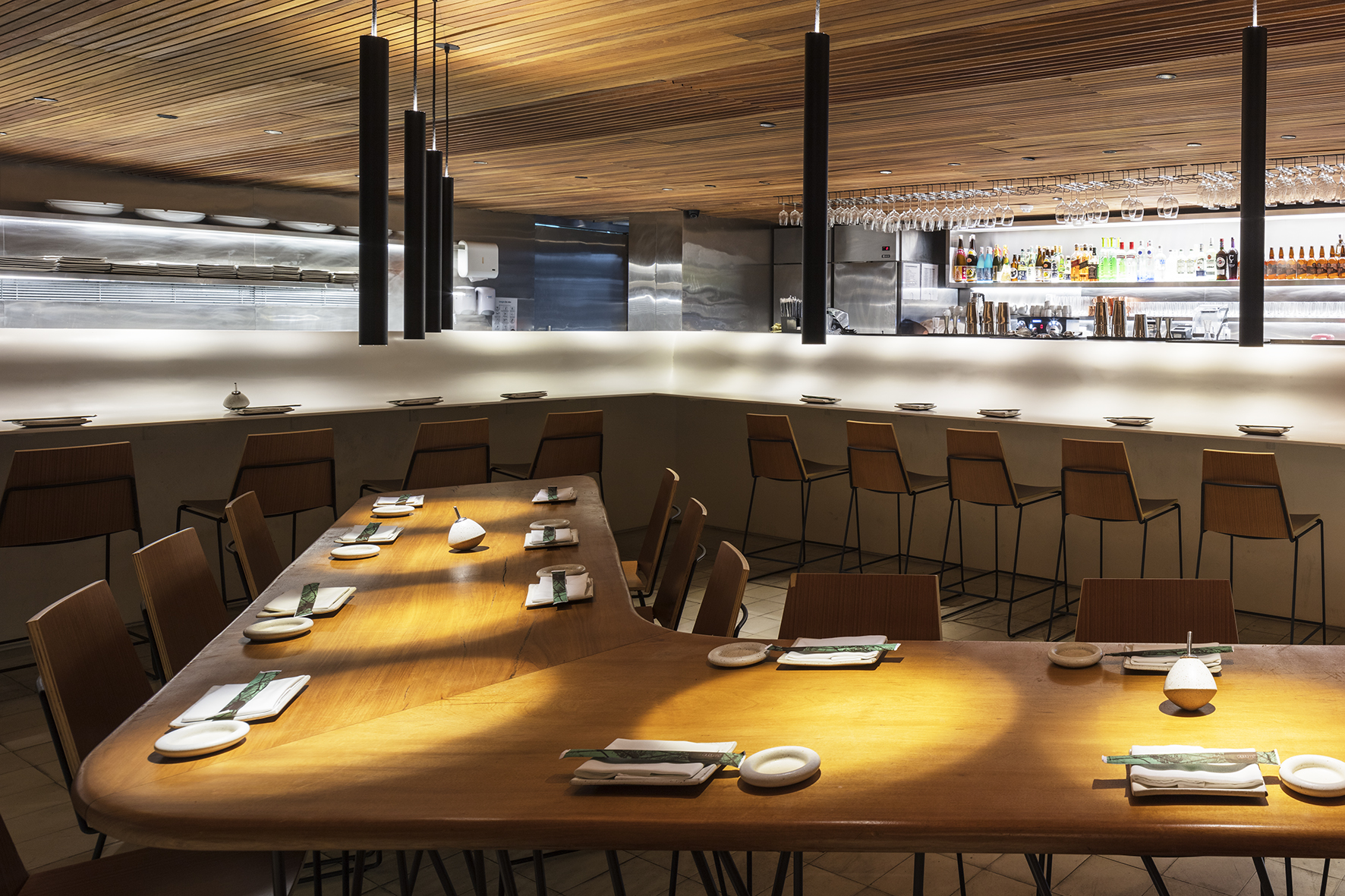 Gurumê Tijuca in Rio de Janeiro door Bernardes arquitetura. beeld Leonardo Finotti