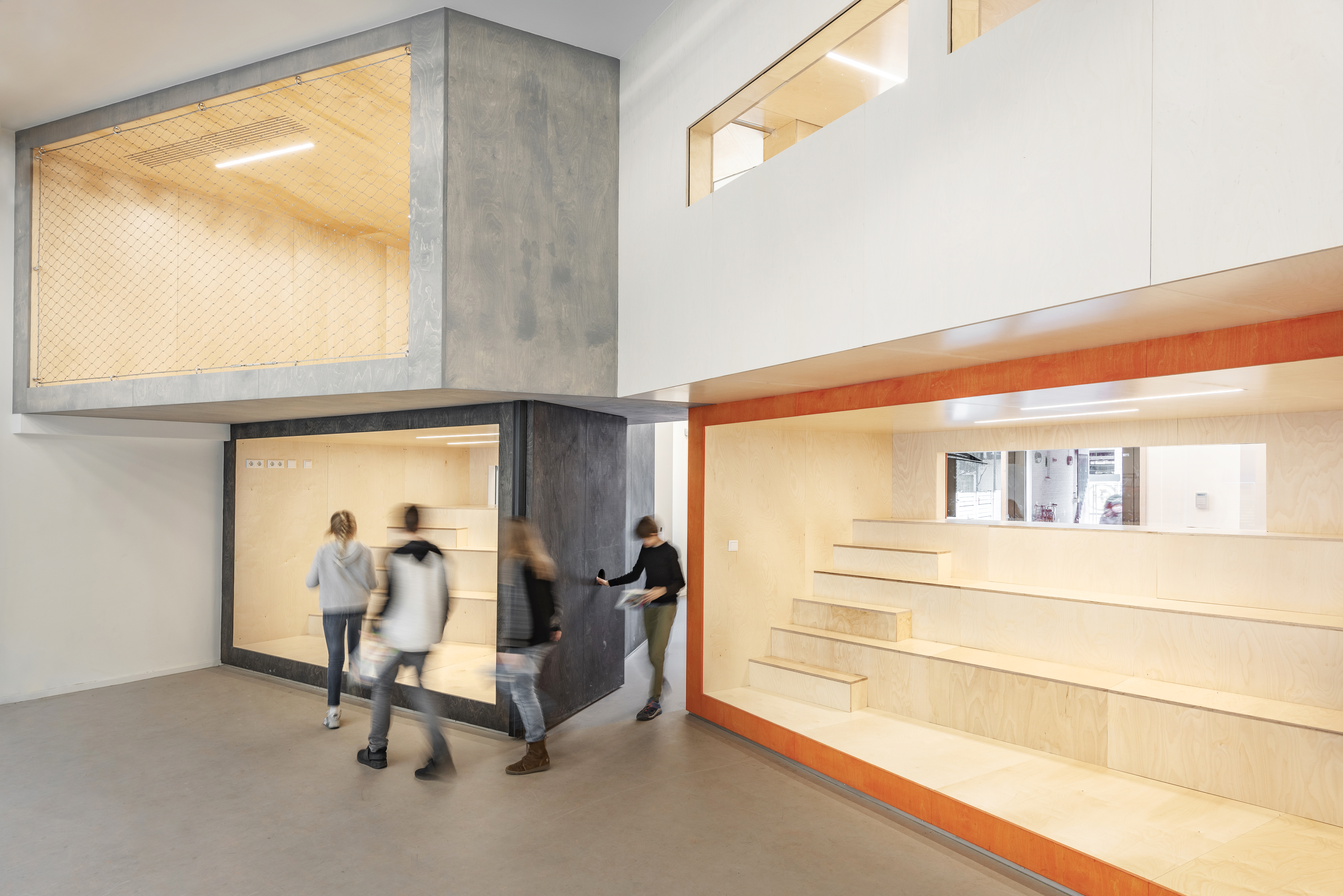 26-04-2019, Amsterdam
De Scholekster door Heren5 Architecten
foto en copyright Leonard Fäustle