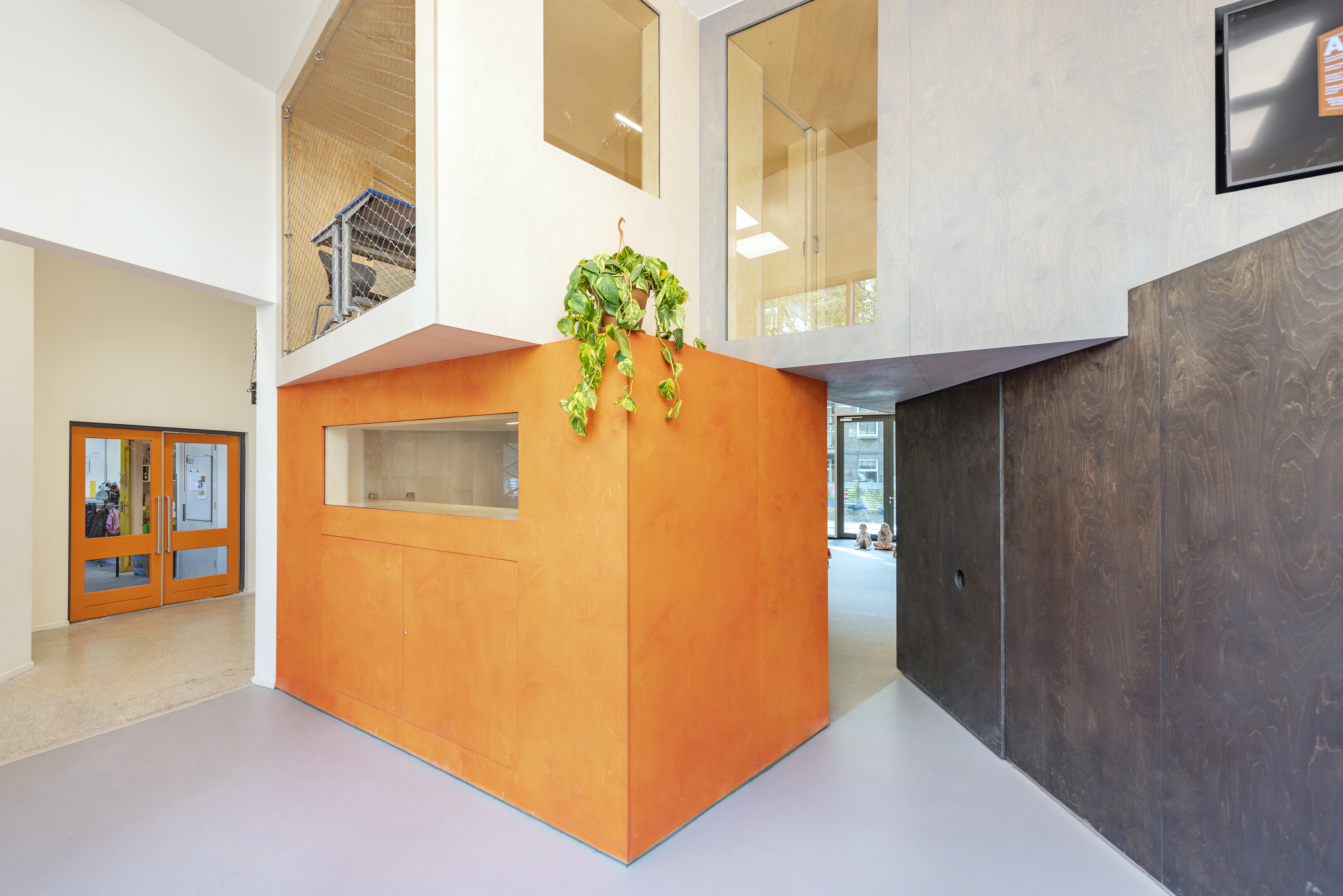 26-04-2019, Amsterdam
De Scholekster door Heren5 Architecten
foto en copyright Leonard Fäustle