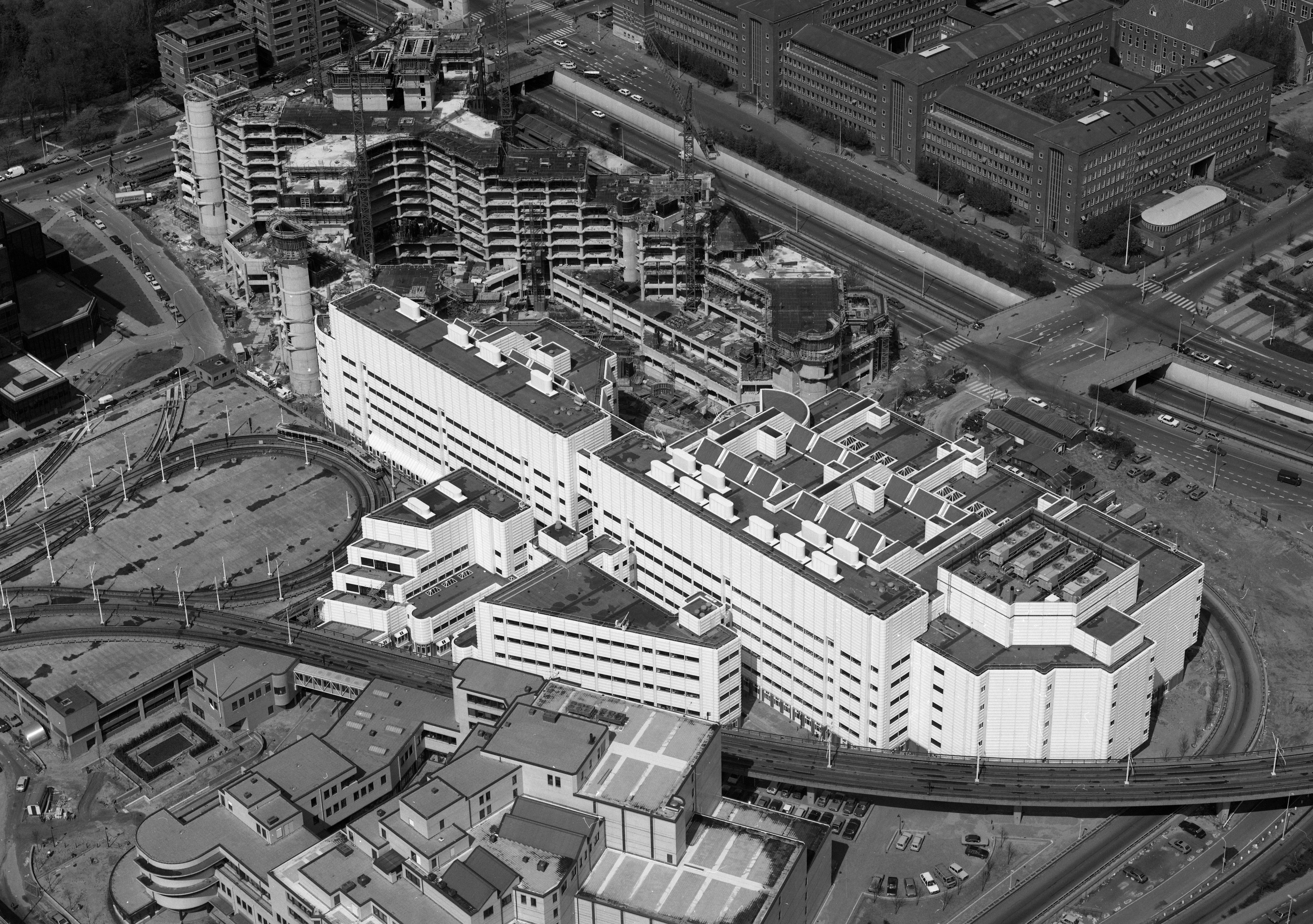 KB Den Haag, Luchtfoto 1982 Delta-Phot / Haags Gemeentearchief 