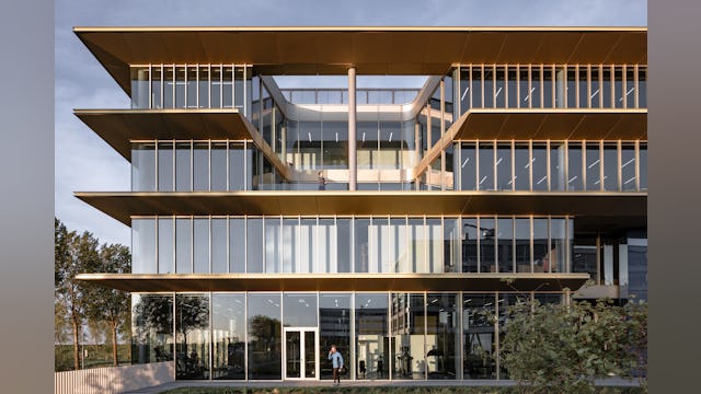 Hoofdkantoor ASICS EMEA in Hoofddorp door Powerhouse Company. Beeld Sebastian van Damme