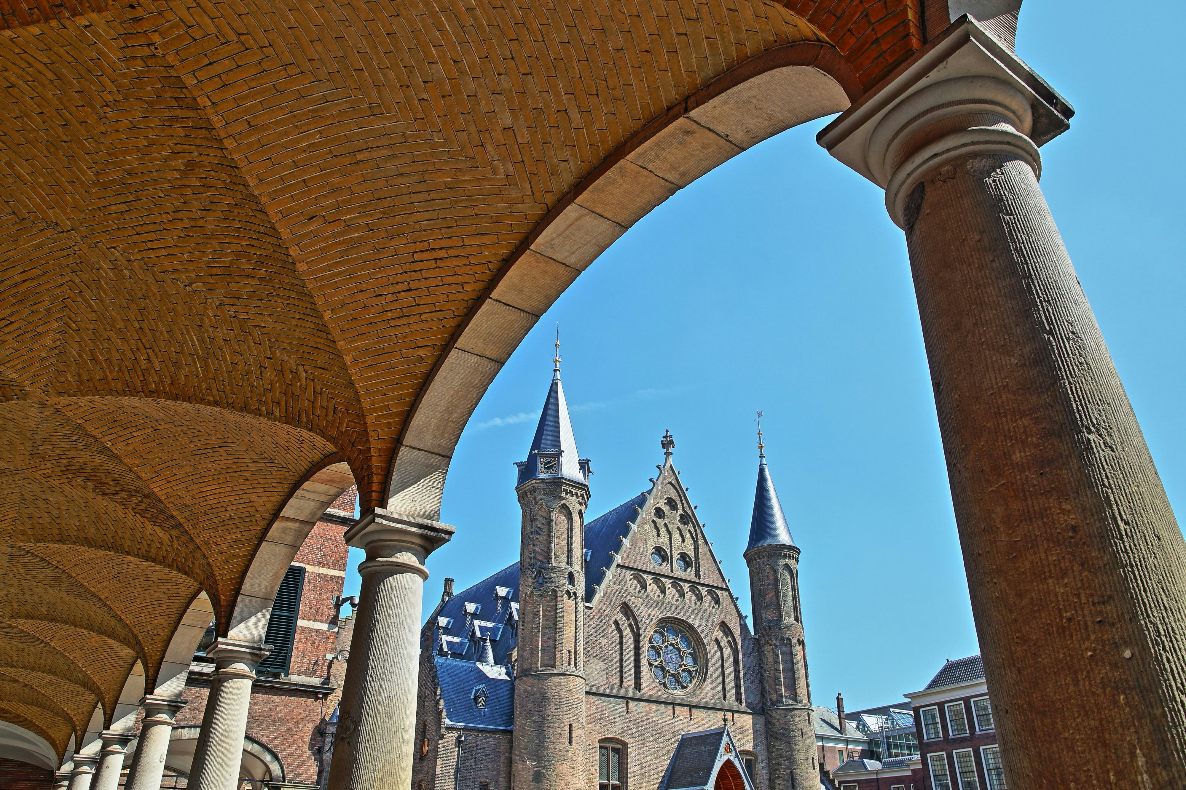 Renovatie Binnenhof Den Haag. Beeld Shutterstock