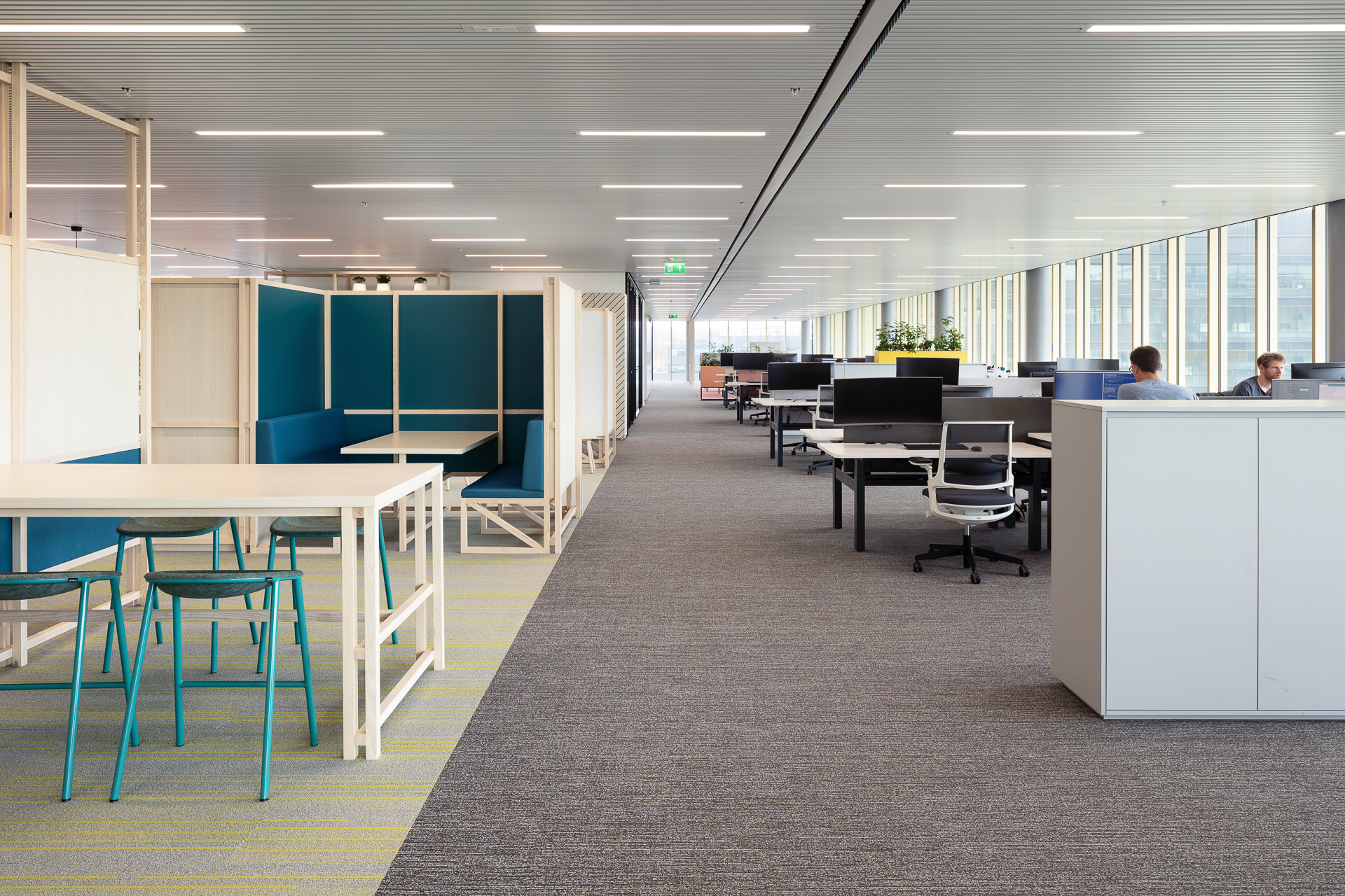 Asics door CBRE. beeld Stijnstijl Fotografie