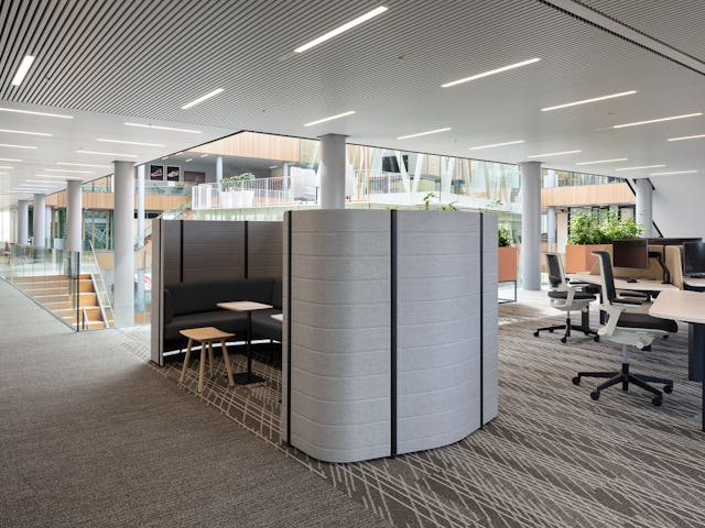 Asics door CBRE. beeld Stijnstijl Fotografie
