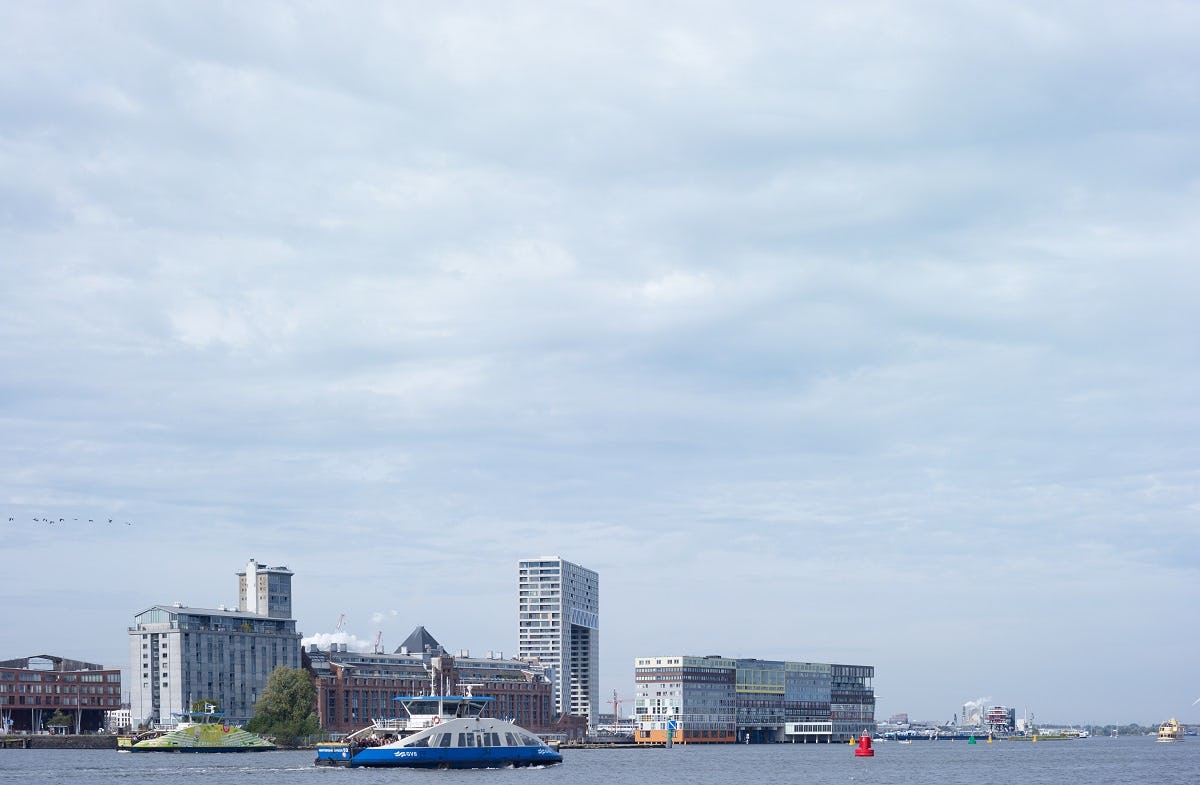 Grootschalig wonen aan het IJ - Pontsteiger in Amsterdam door Arons en Gelauff Architecten