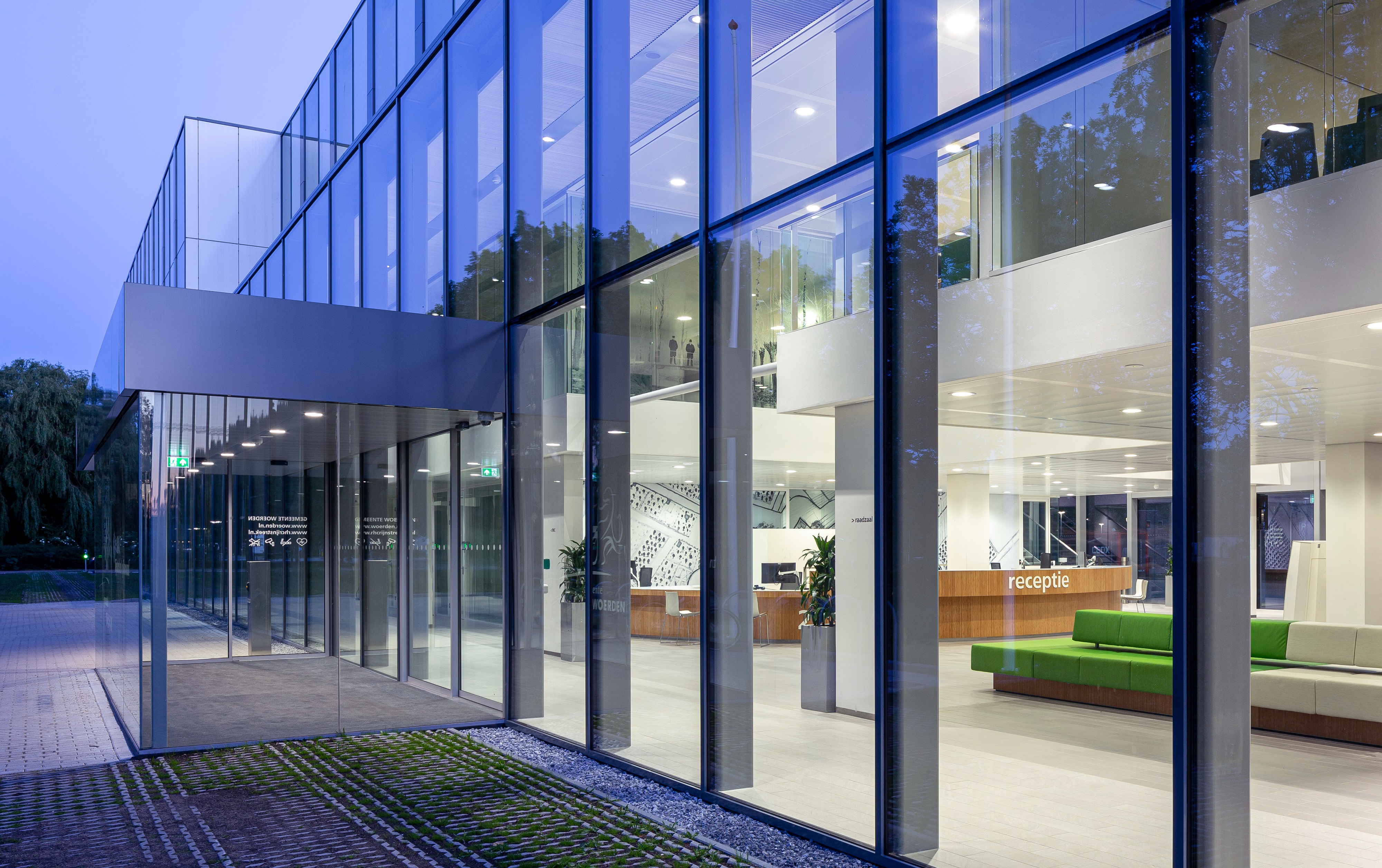 Gemeentehuis Woerden door cepezed. Beeld Lucas van der Wee