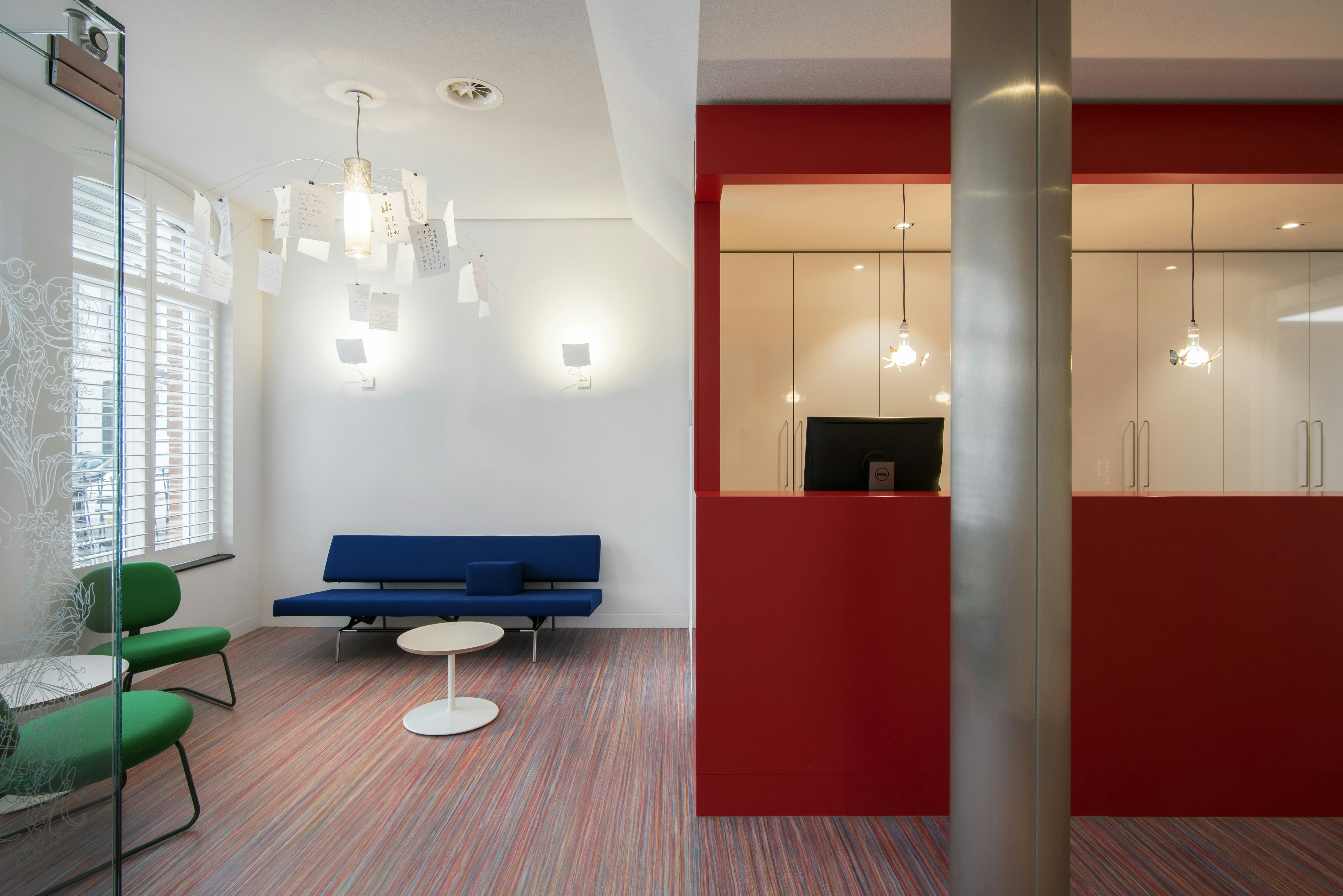 Ontvangstruimte van de mondzorgpraktijk Breda.