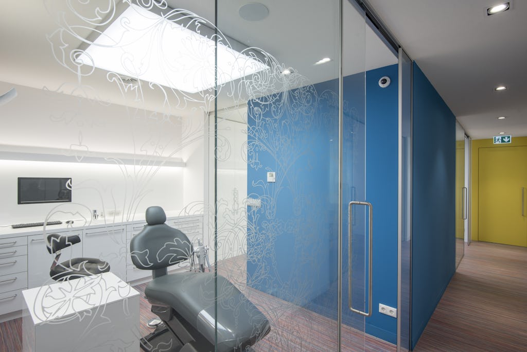 Mondzorgpraktijk Breda door HET Architectenbureau
