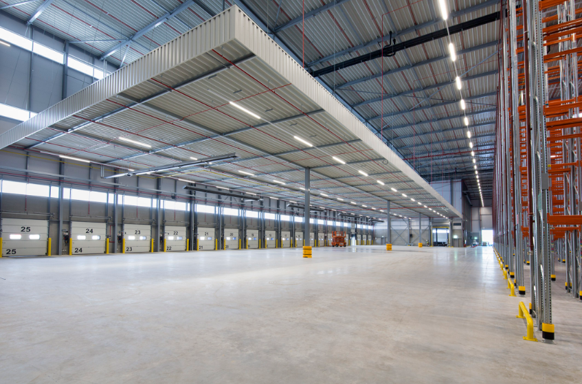 Horizontale Day-Lite Architectural in de gevel van een Primark-vestiging