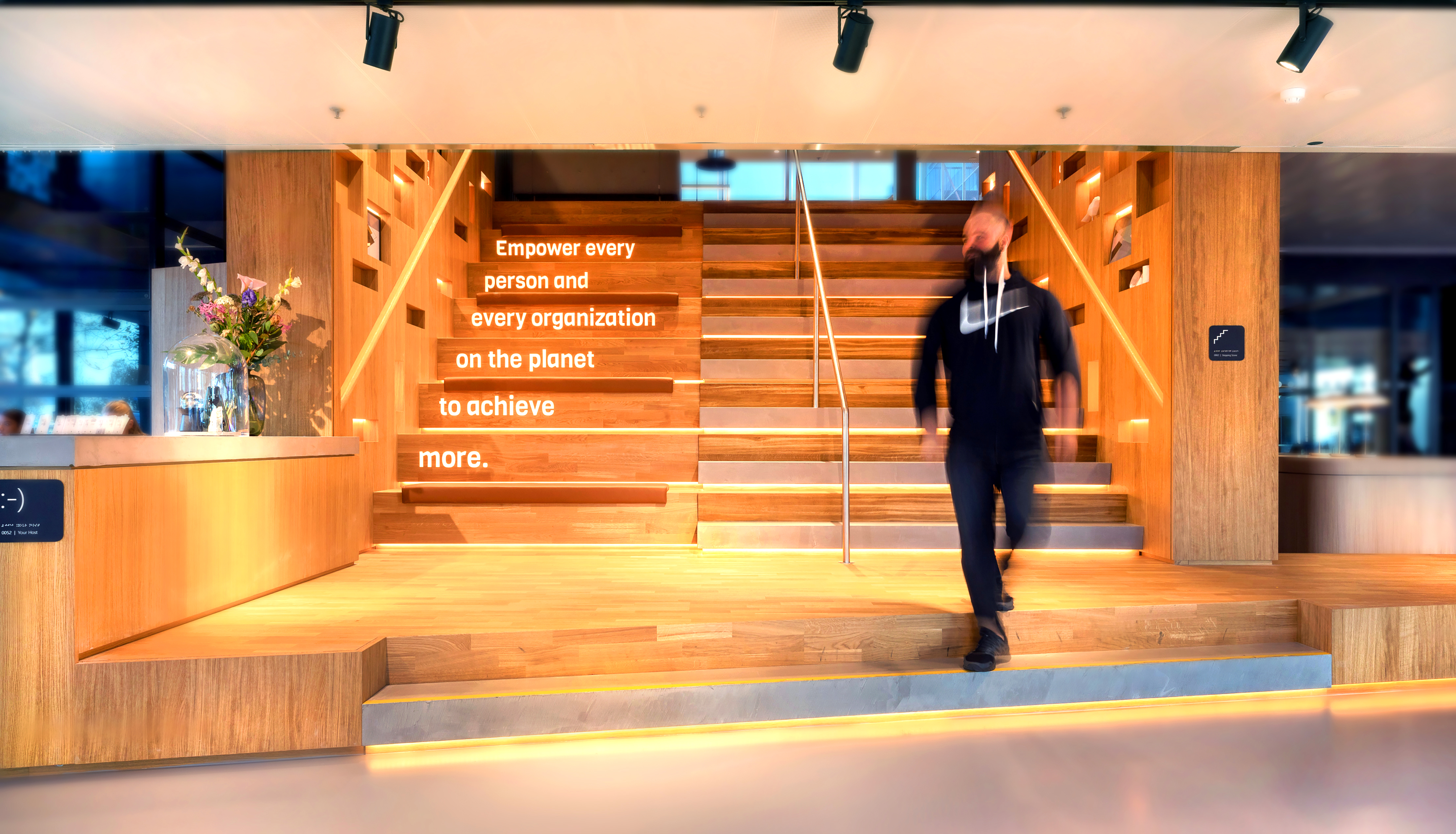 Stepping Stones - entree- foto Michael van Oosten