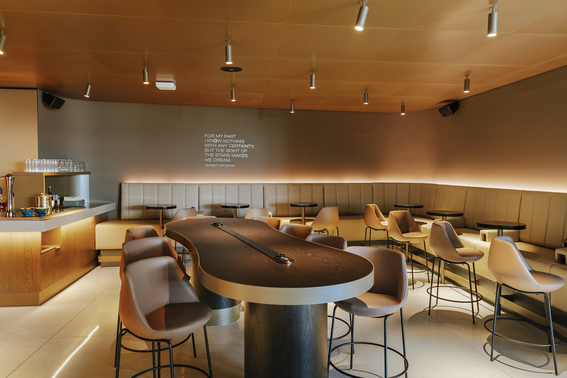 Schiphol - Star Alliance Fotografie Adam van Noort