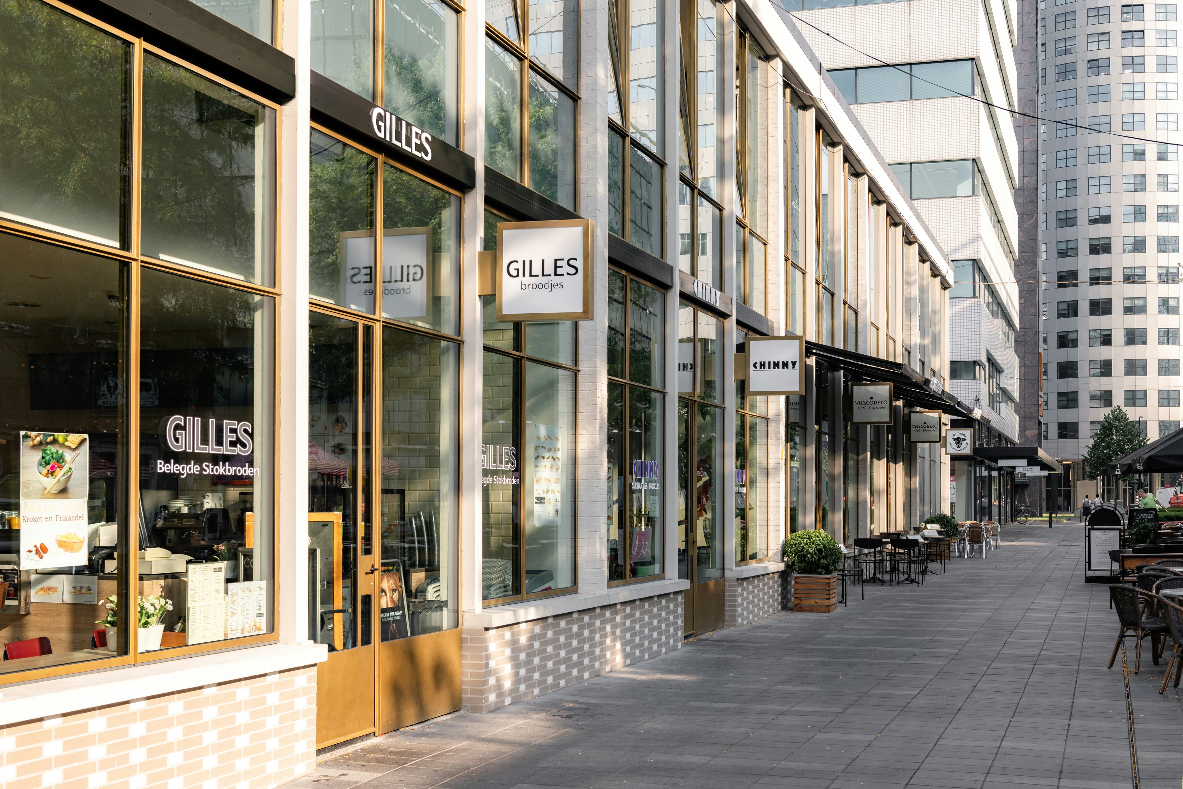 Gevelvernieuwing van vijf winkelpanden aan de monumentale lijnbaan. Foto: Sebastian van Damme