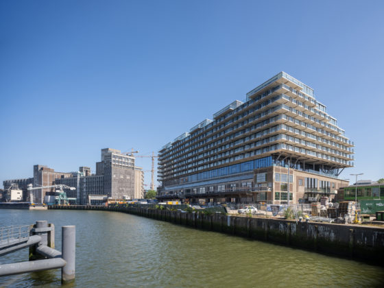 Fenix I Rotterdam door Mei Architects. Beeld Ossip van Duivenbode