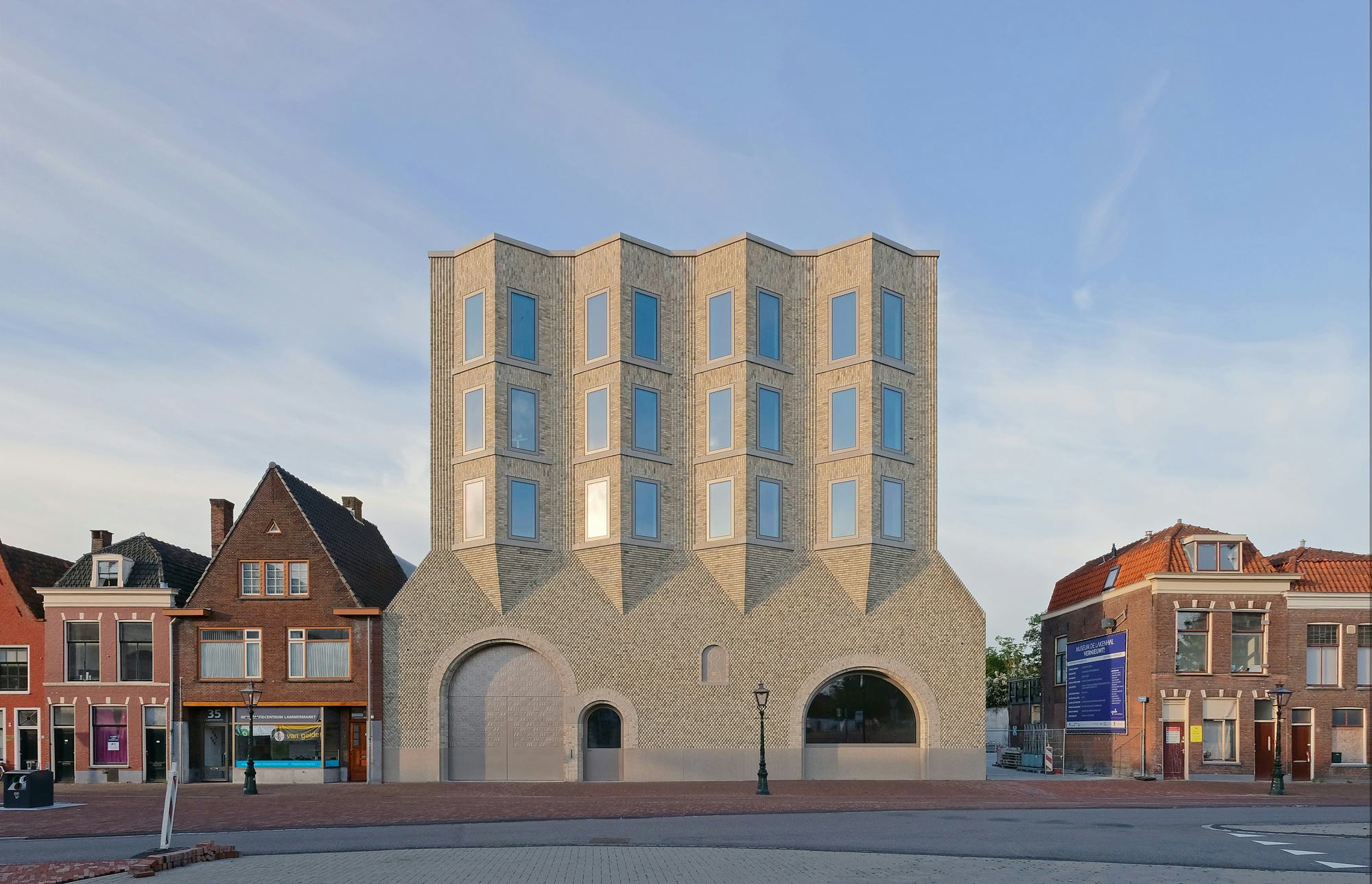 Museum De Lakenhal Leiden door Happel Cornelisse Verhoeven en Julian Harrap Architects. Beeld Karin Borghouts