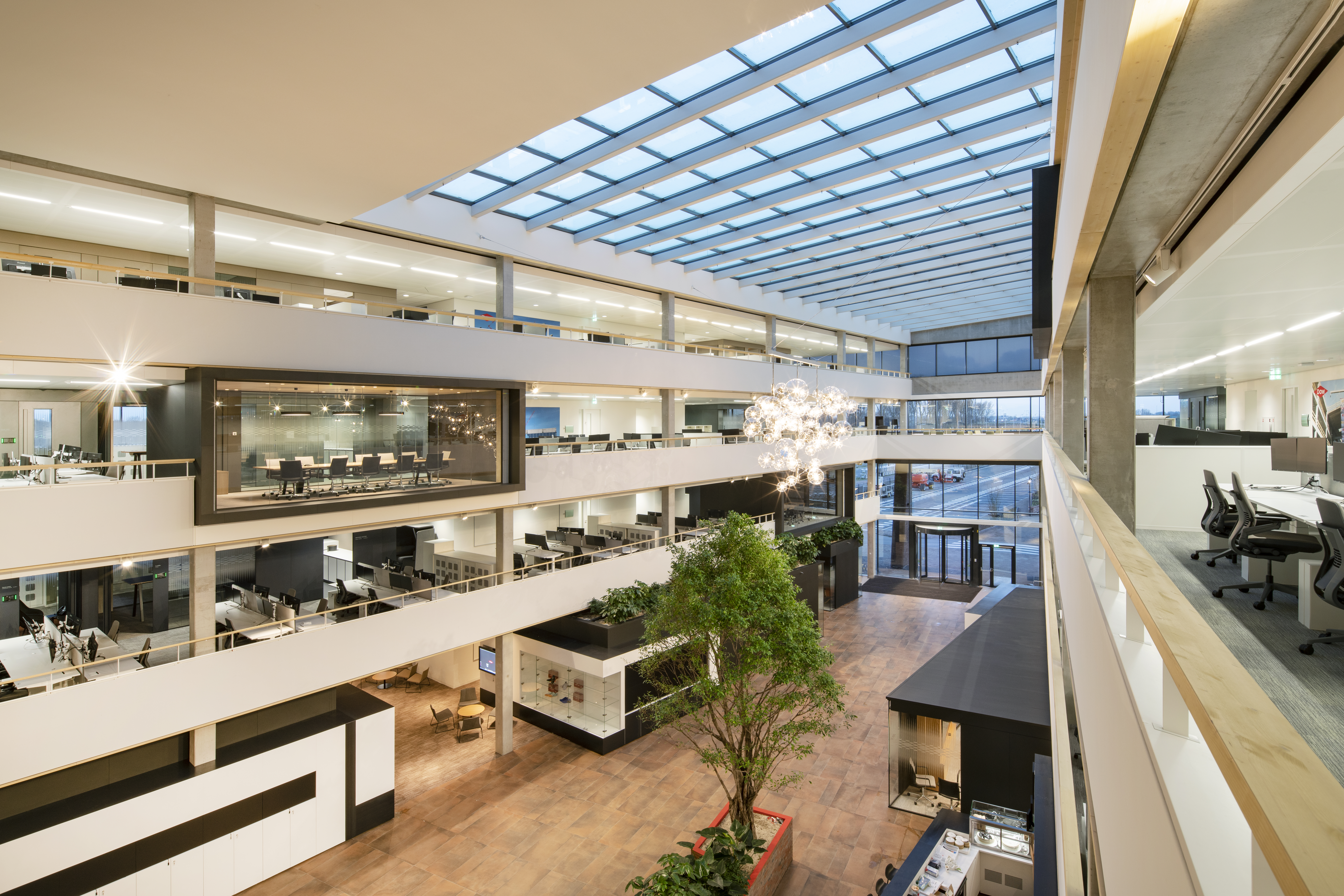 Ruimte voor openheid en kennisdeling zijn uitgangspunt nieuwe Dow hoofdkantoor (fotograaf: Frank Hanswijk)