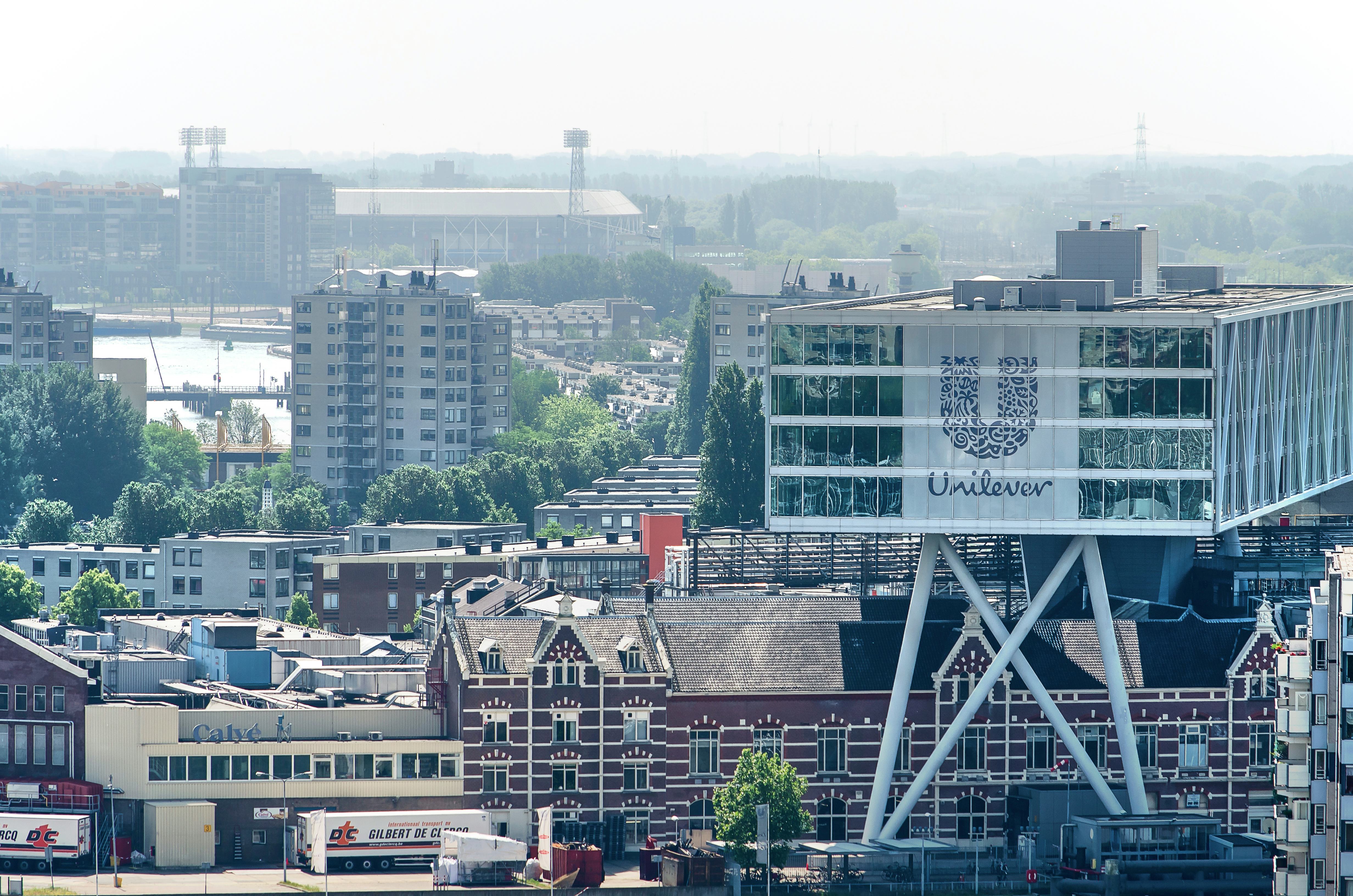 De Brug (kantoor Unilever) in Rotterdam. Beeld Shutterstock