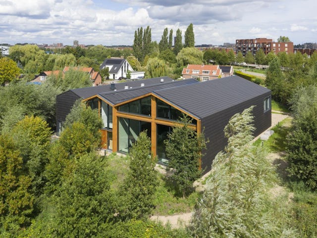 Groosman / fotograaf Ossip van Duivenbode