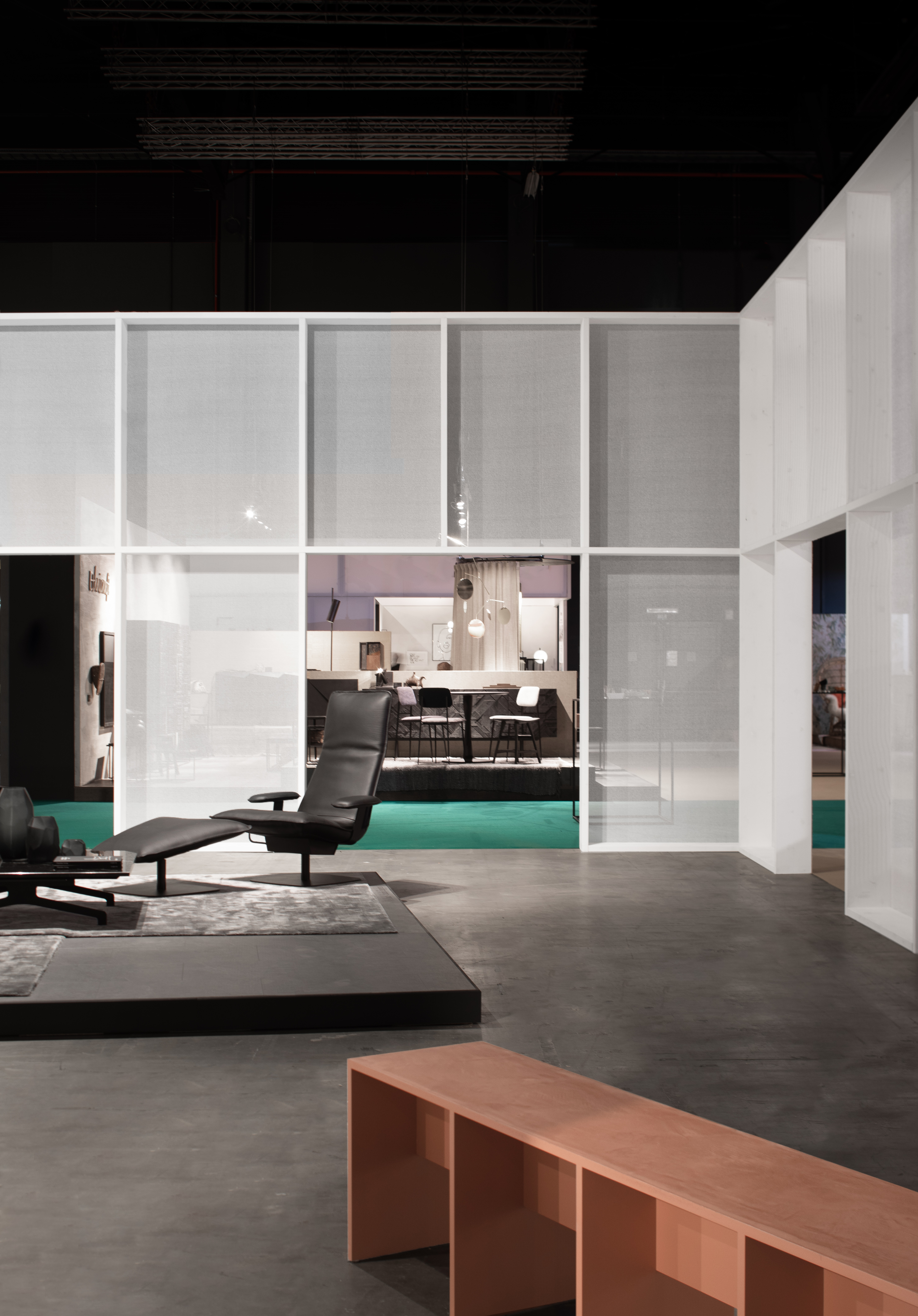 Scenografie Biënnale Interieur Kortrijk door Studio Verter. Beeld Jeroen Verrecht