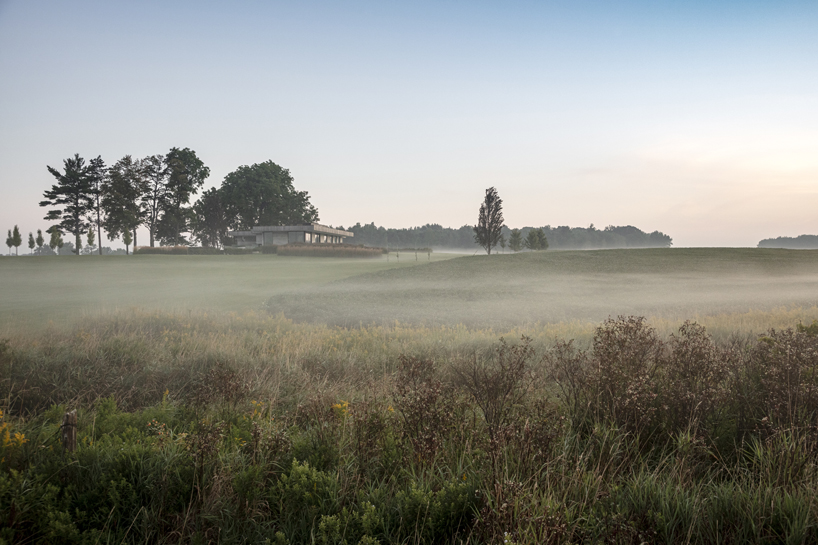 House H in Mount Brydges (Canada) door Chris Collaris Architects. Beeld Tim Van de Velde