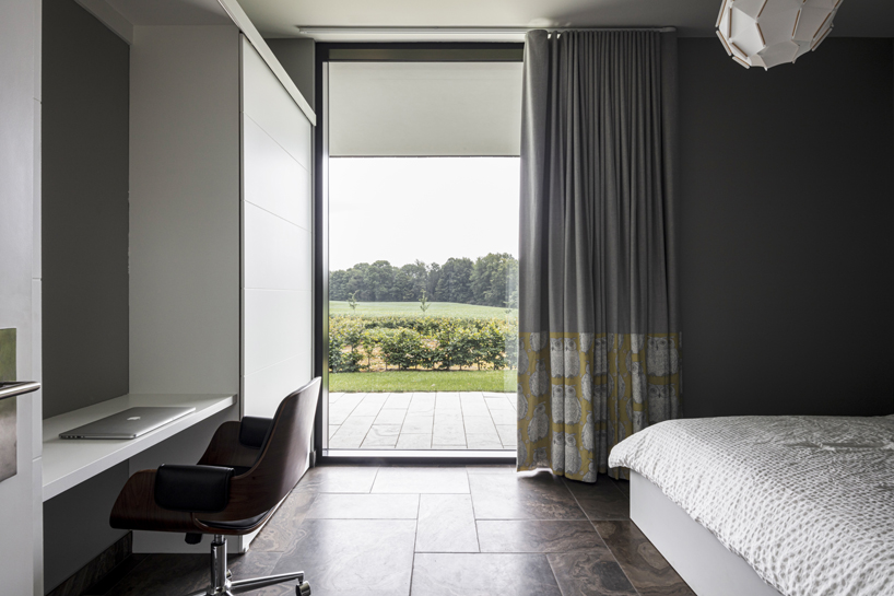 House H in Mount Brydges (Canada) door Chris Collaris Architects. Beeld Tim Van de Velde