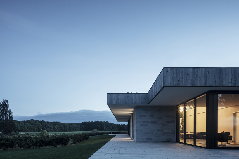 House H in Mount Brydges (Canada) door Chris Collaris Architects. Beeld Tim Van de Velde