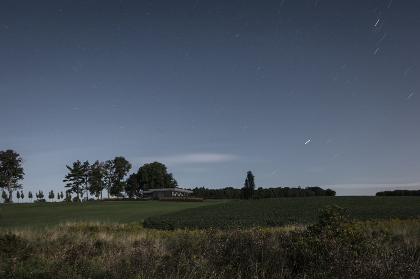 House H in Mount Brydges (Canada) door Chris Collaris Architects. Beeld Tim Van de Velde