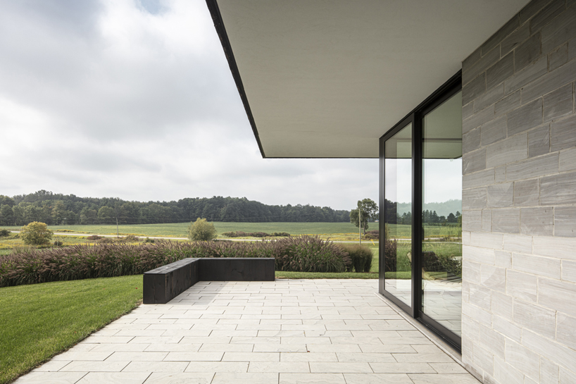 House H in Mount Brydges (Canada) door Chris Collaris Architects. Beeld Tim Van de Velde
