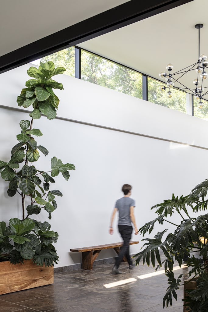 House H in Mount Brydges (Canada) door Chris Collaris Architects. Beeld Tim Van de Velde