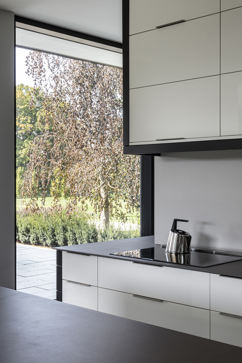 House H in Mount Brydges (Canada) door Chris Collaris Architects. Beeld Tim Van de Velde