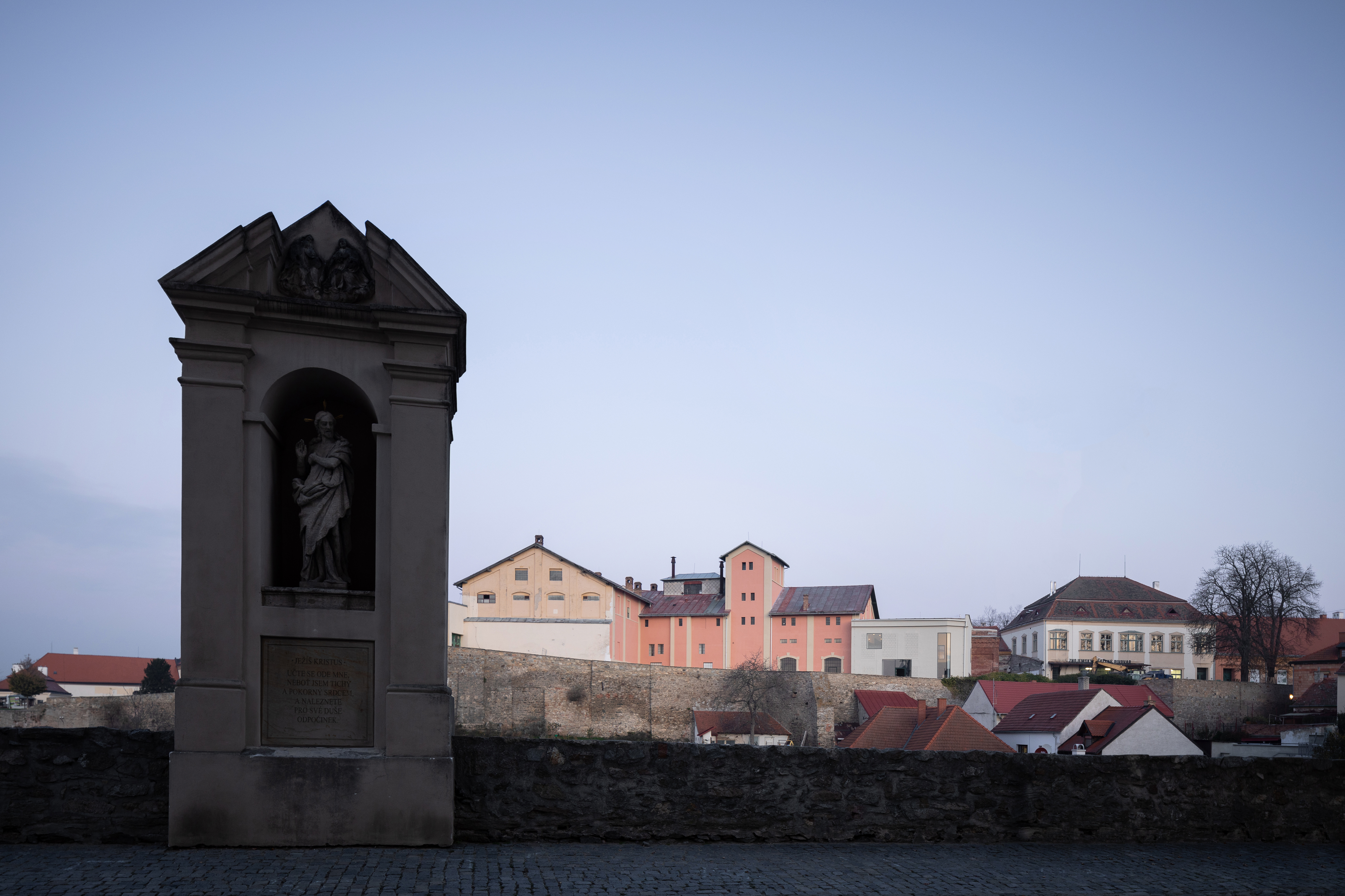 House of Wine door CHYBIK + KRISTOF. beeld Alex Shoots