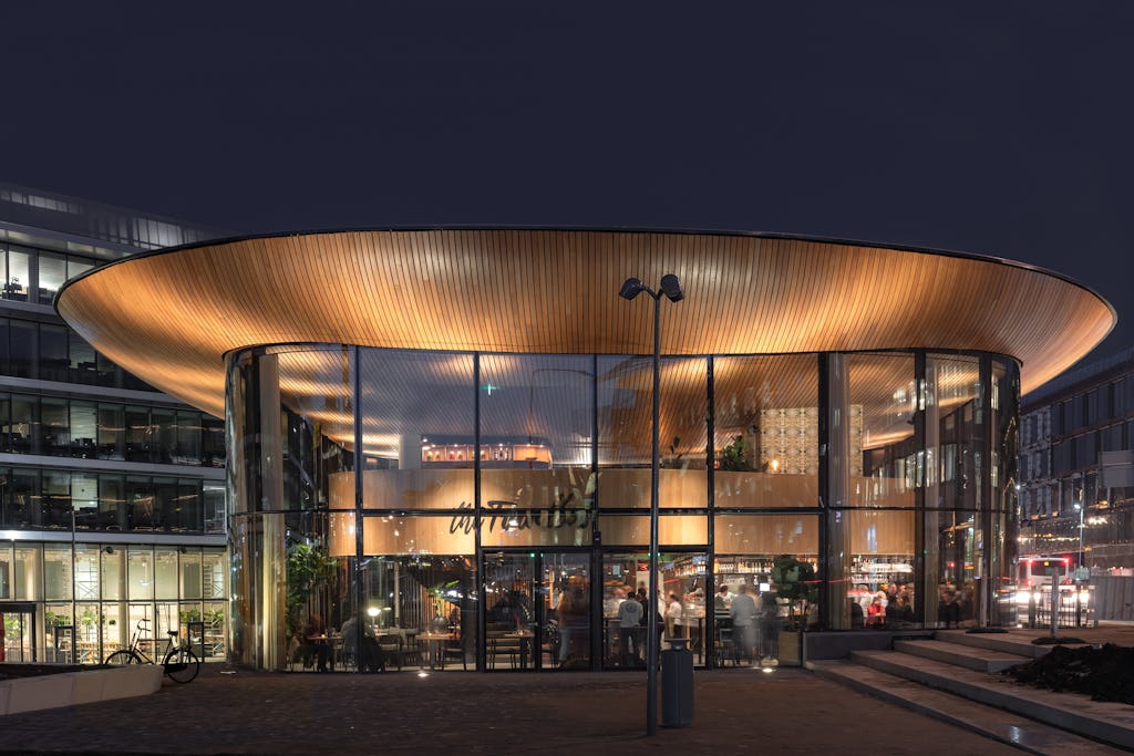 The Traveller in Amsterdam door Powerhouse Company. beeld Sebastian van Damme