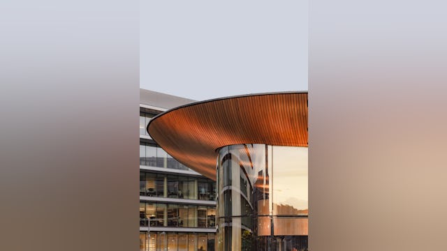 The Traveller in Amsterdam door Powerhouse Company. beeld Sebastian van Damme