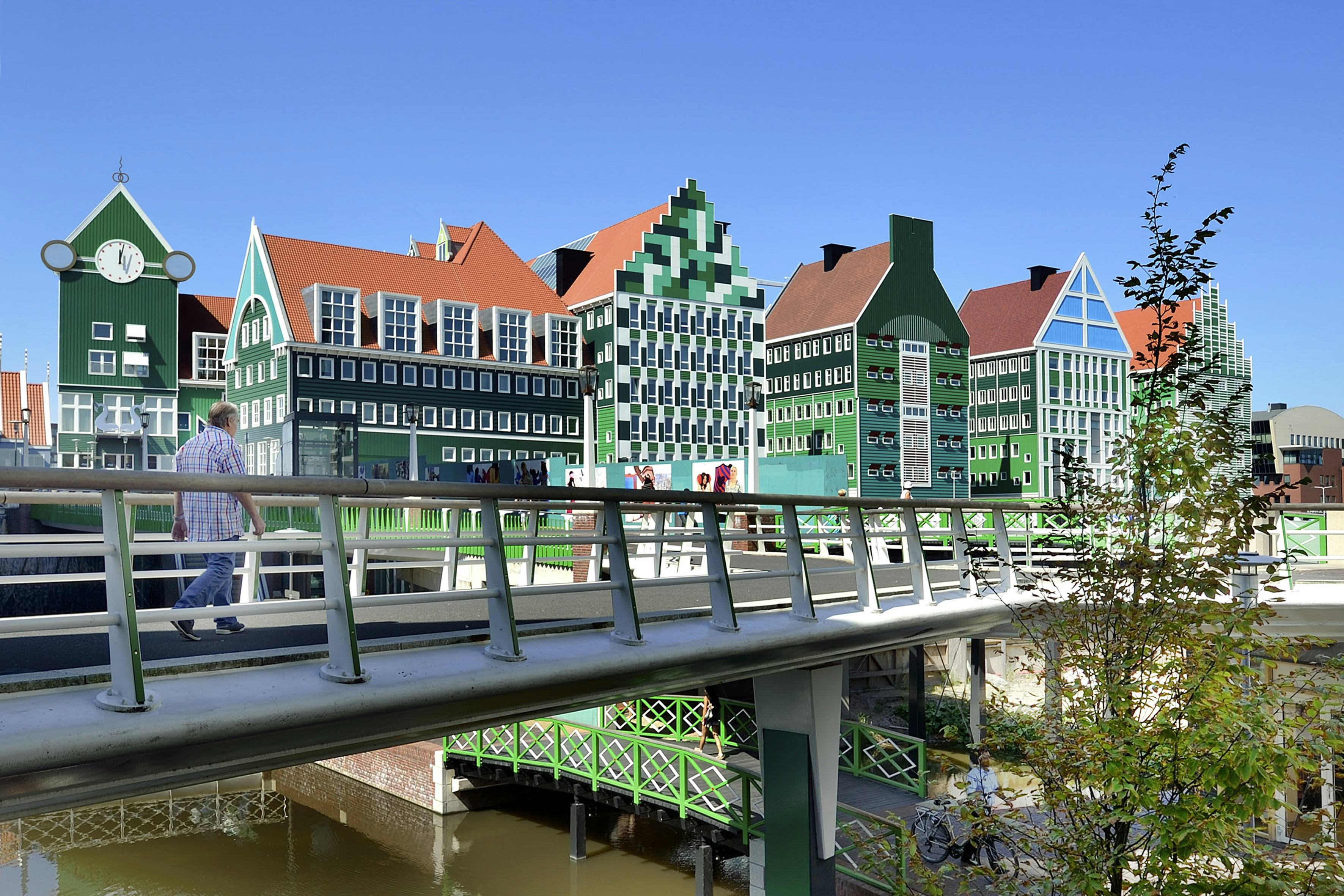 Stadhuis Zaanstrad door Sjoerd Soeters