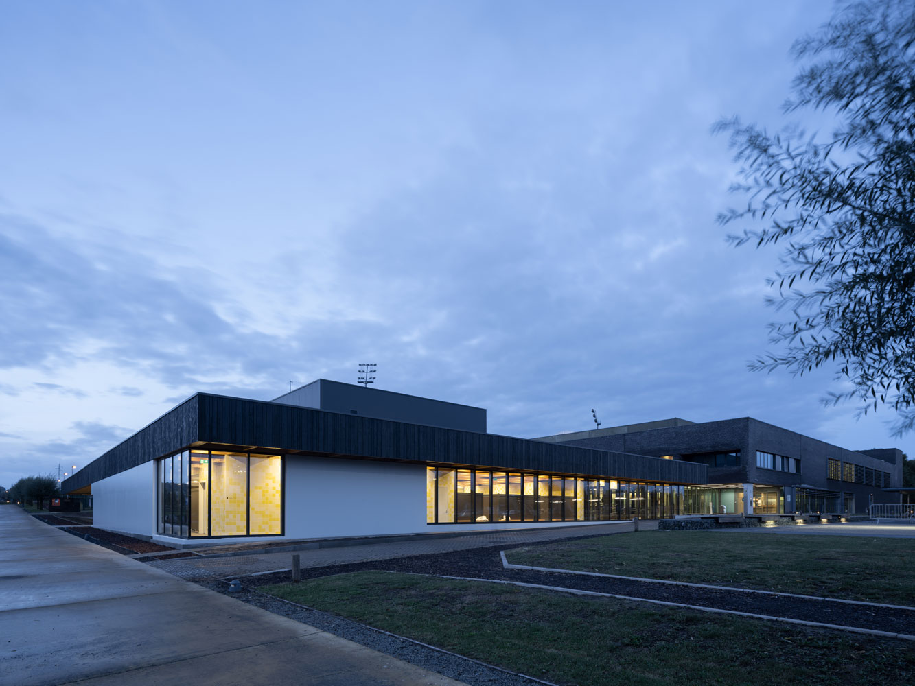 Exterior Beeld Ossip van Duivenbode