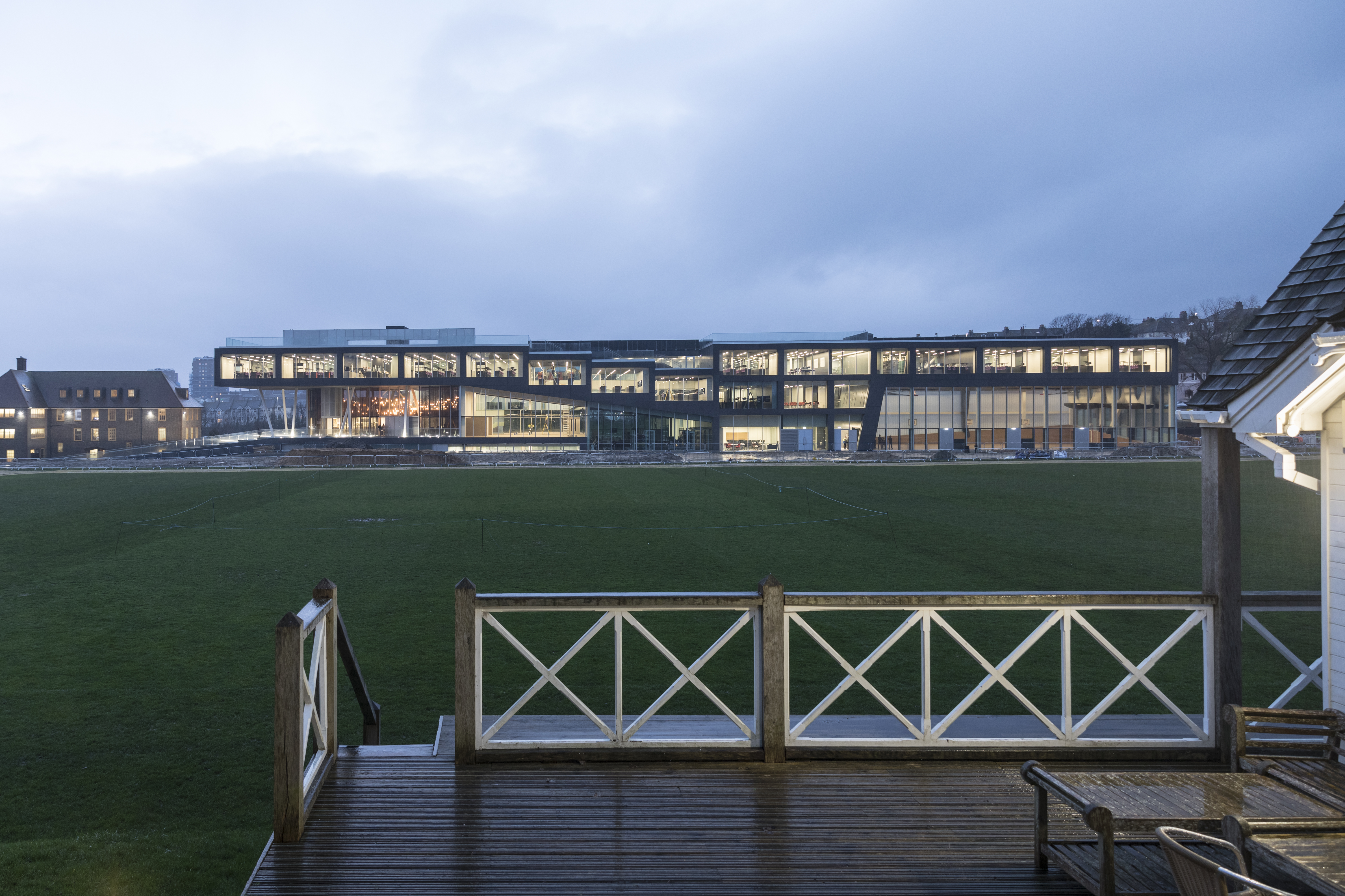 OMA Brighton College Science and Sports. Beeld Laurian-Ghinitoiu