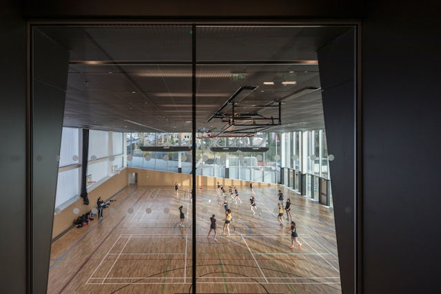OMA Brighton College Science and Sports. Beeld Laurian-Ghinitoiu