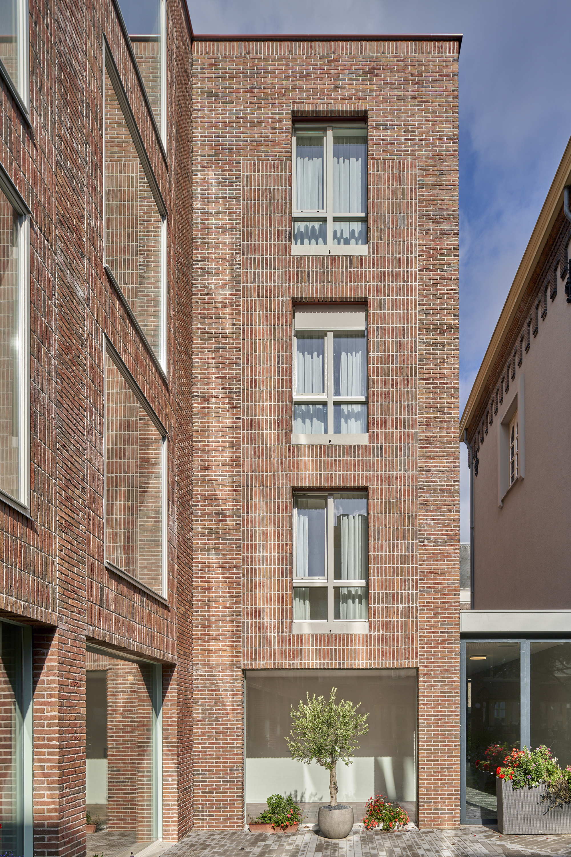 Woongebouw 1 voor Klooster Oude Dijk te Tilburg door Shift. Beeld René de Wit