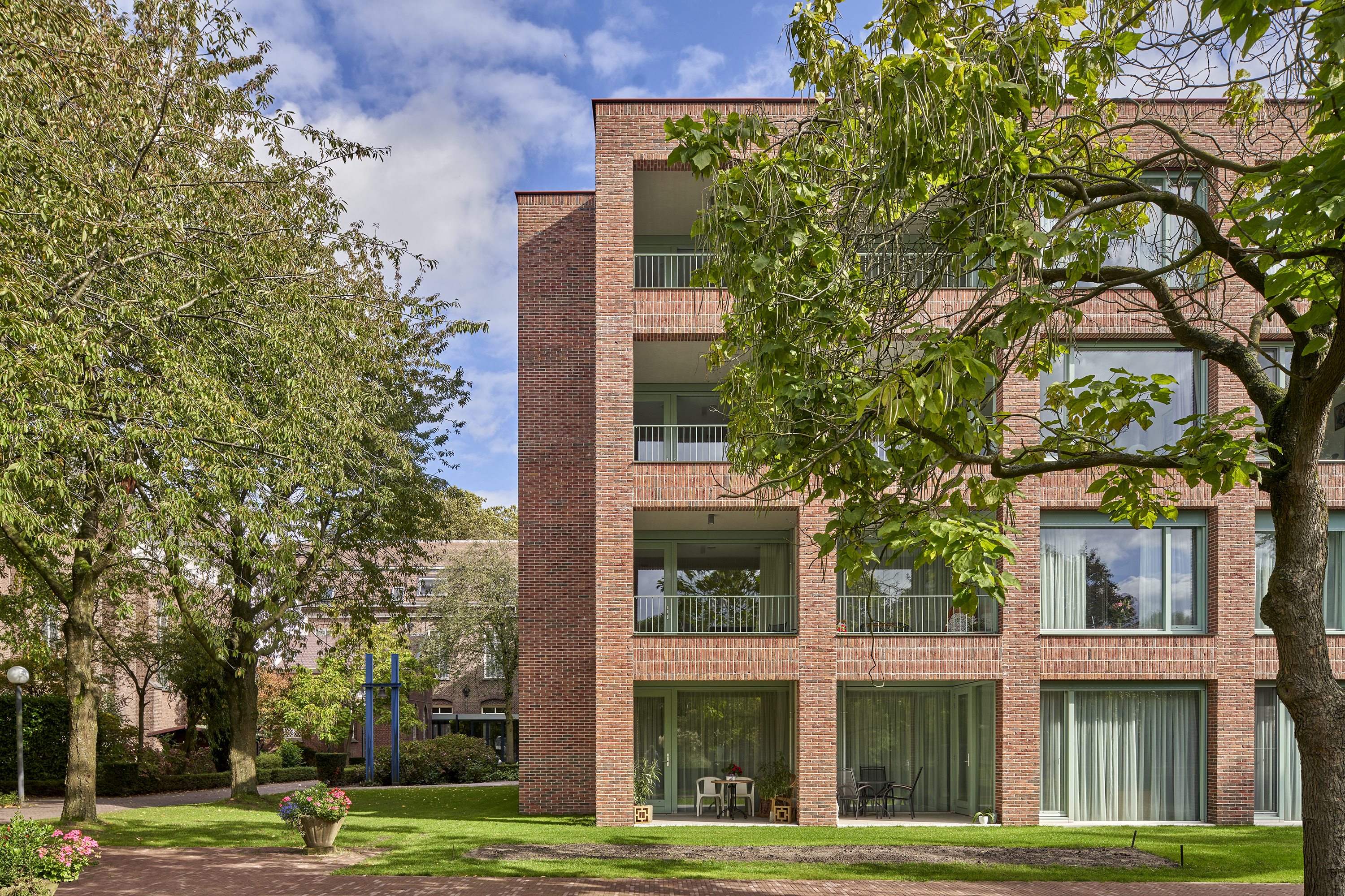 Woongebouw 1 voor Klooster Oude Dijk te Tilburg door Shift. Beeld René de Wit